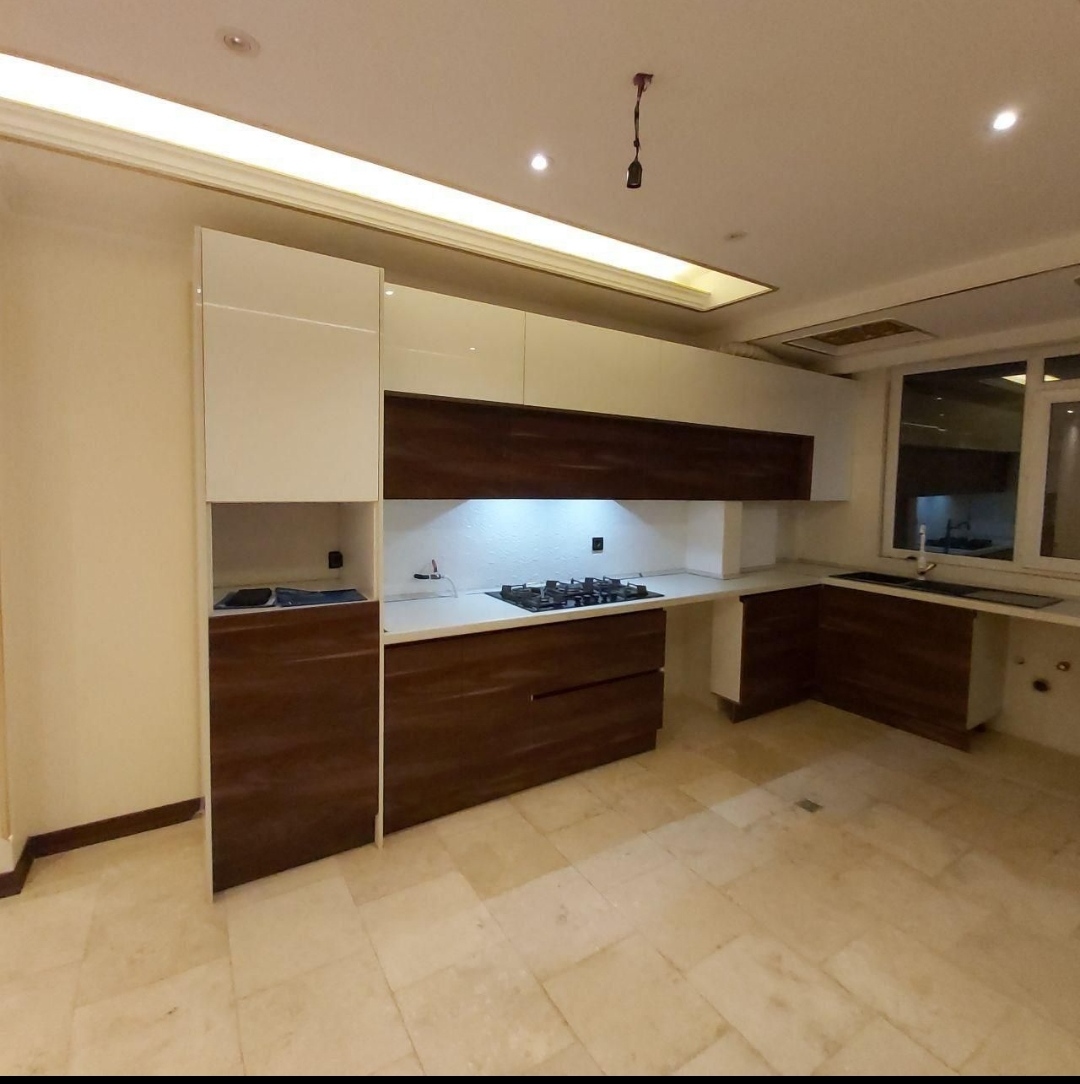 فروش آپارتمان دردشت یکی از بهترین میدان ها واحدی خاص برای افراد خاص فروش فوری تک واحدی طبقه اول