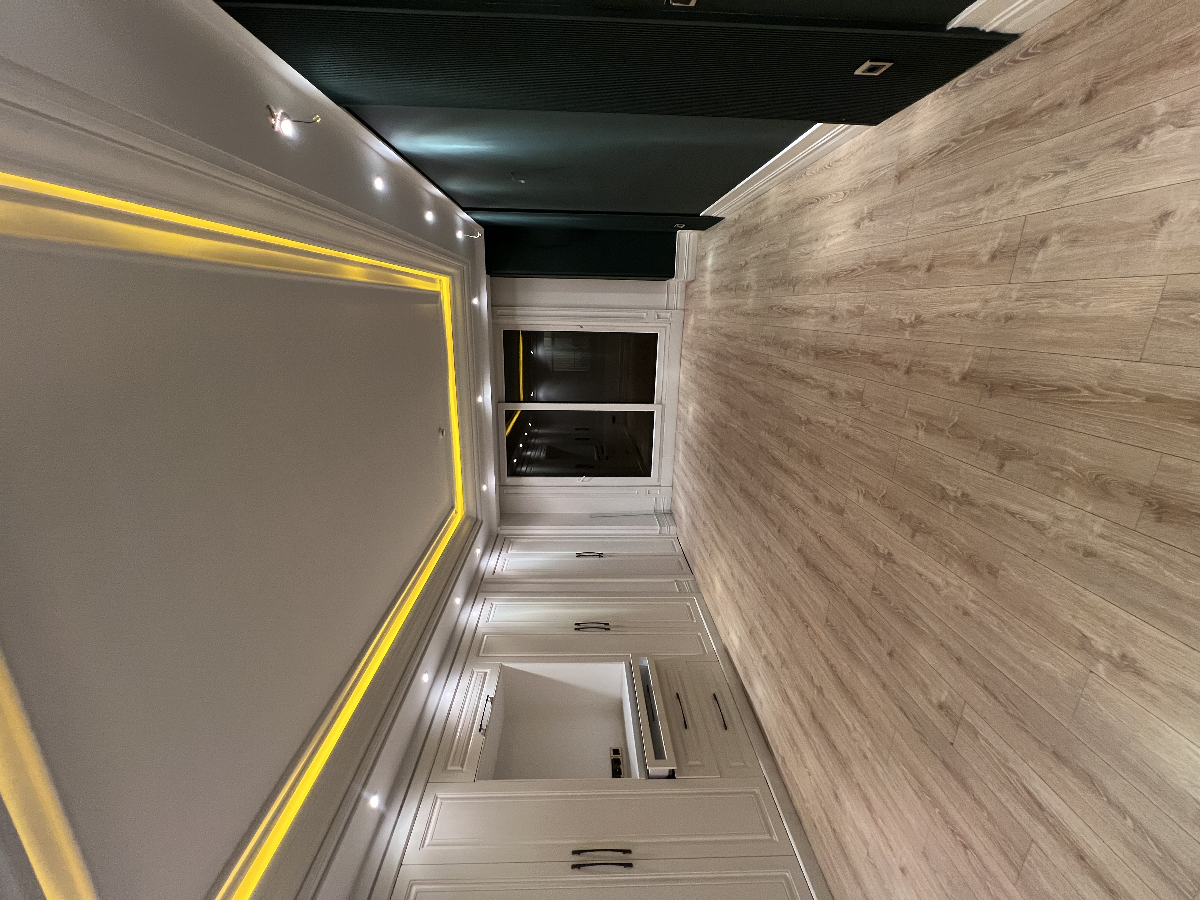 اجاره آپارتمان 220متر فرمانیه 3مستر فول‌مشاعات