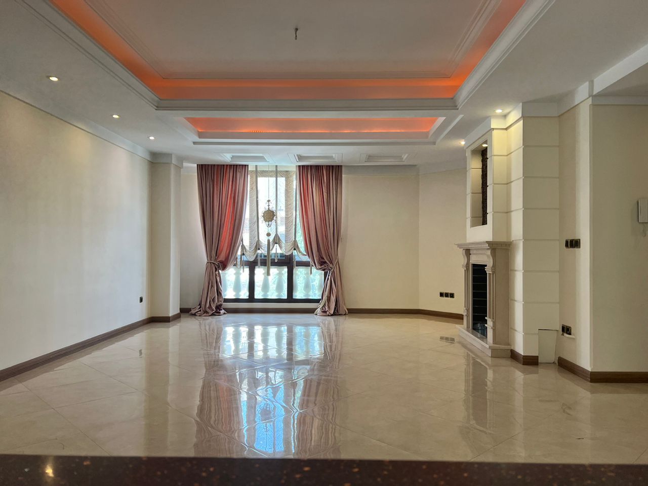 فروش آپارتمان در نیاوران 113 متر شمال کاخ