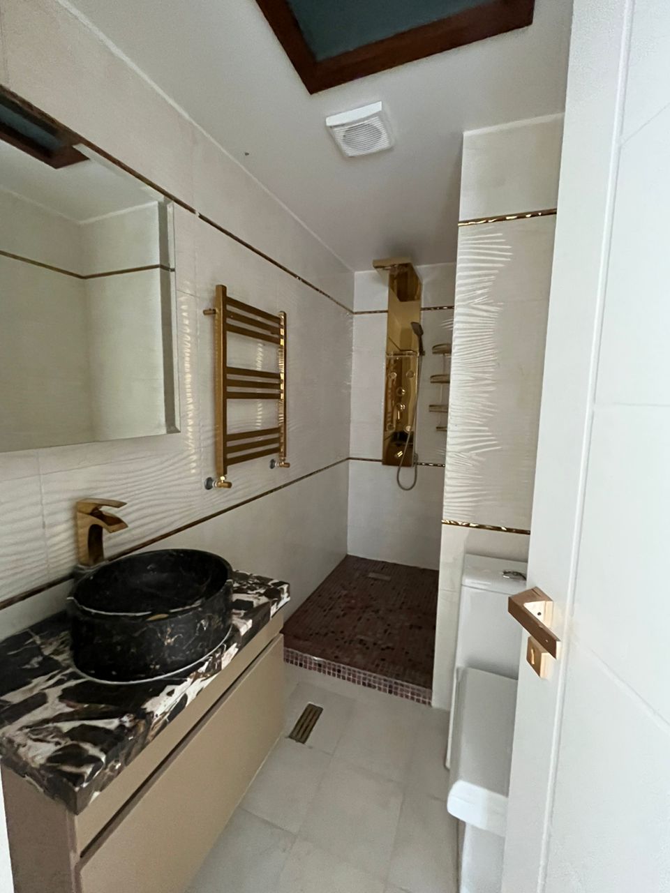 اجاره آپارتمان 350 متر 3 خواب نیاوران جمشیدیه
