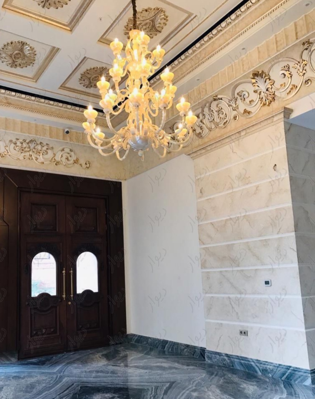 اجاره اپارتمان 220متری سه خواب فول مشاعات
