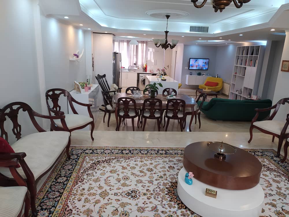 اجاره آپارتمان 105 متر نیاوران غرق نور ویو باغ