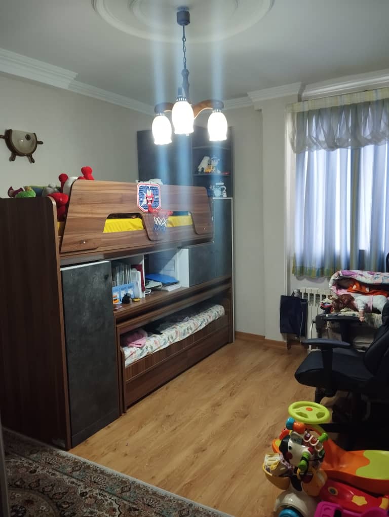 اجاره آپارتمان 9٠ متری در نارمک جنوبی