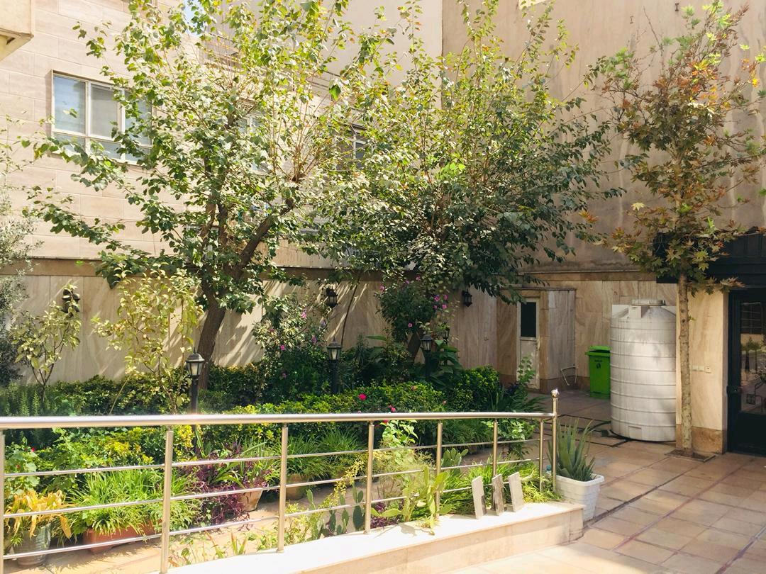 رهن آپارتمان 70 متر نارمک فول امکانات