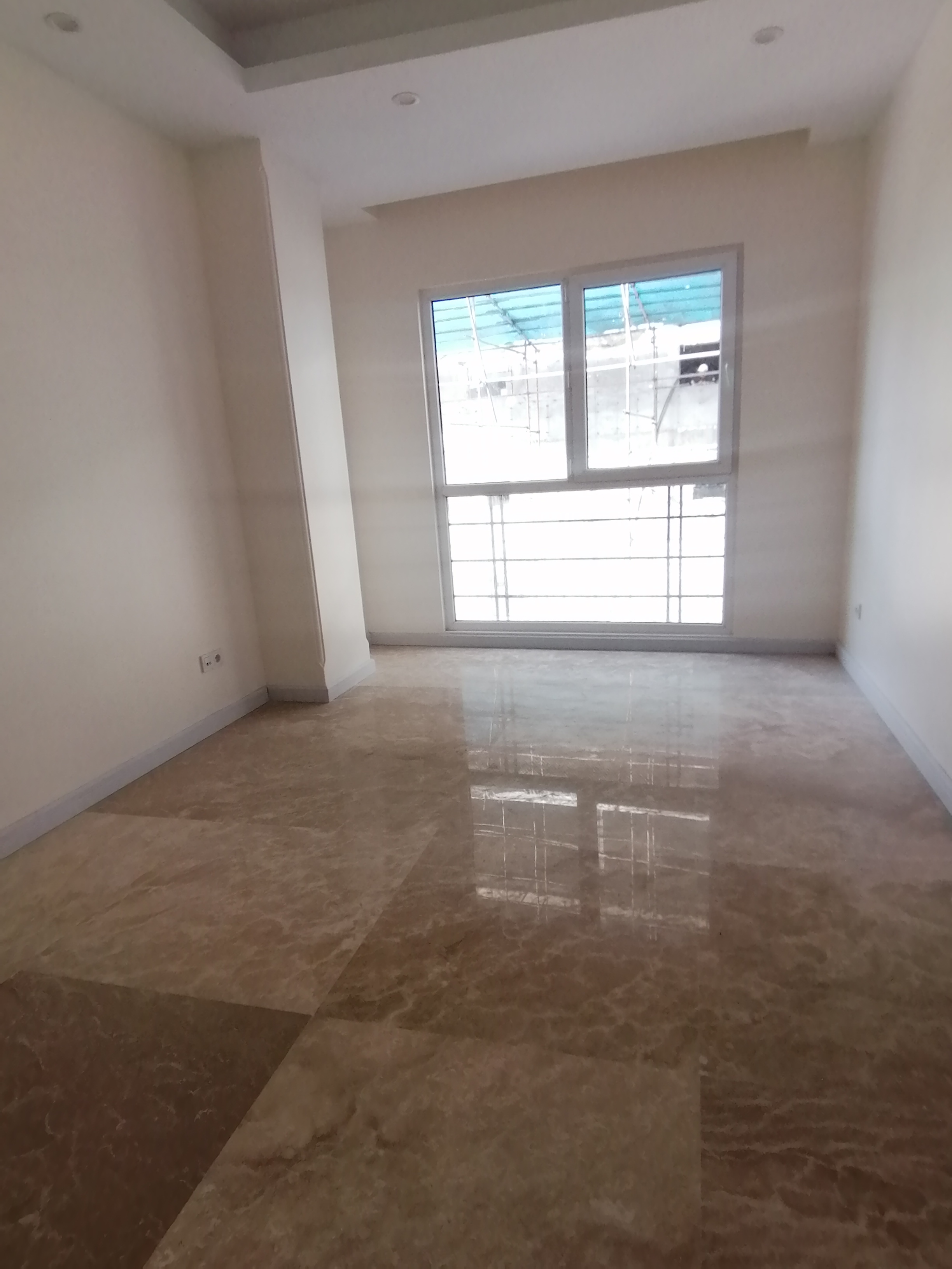 فروش آپارتمان 100 متر 2 خواب کاشانک غرق نور