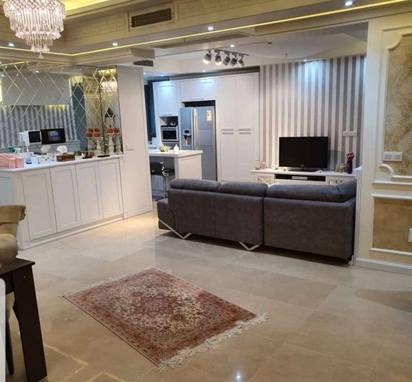 فروش آپارتمان 140 متر دولت تاپ لوکیشن
