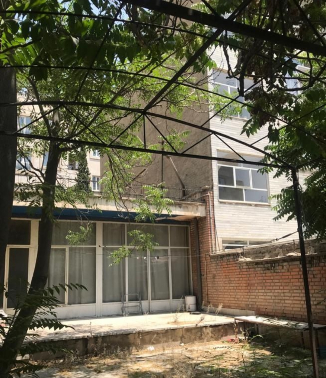 فروش کلنگی 125 متر واقع در نارمک