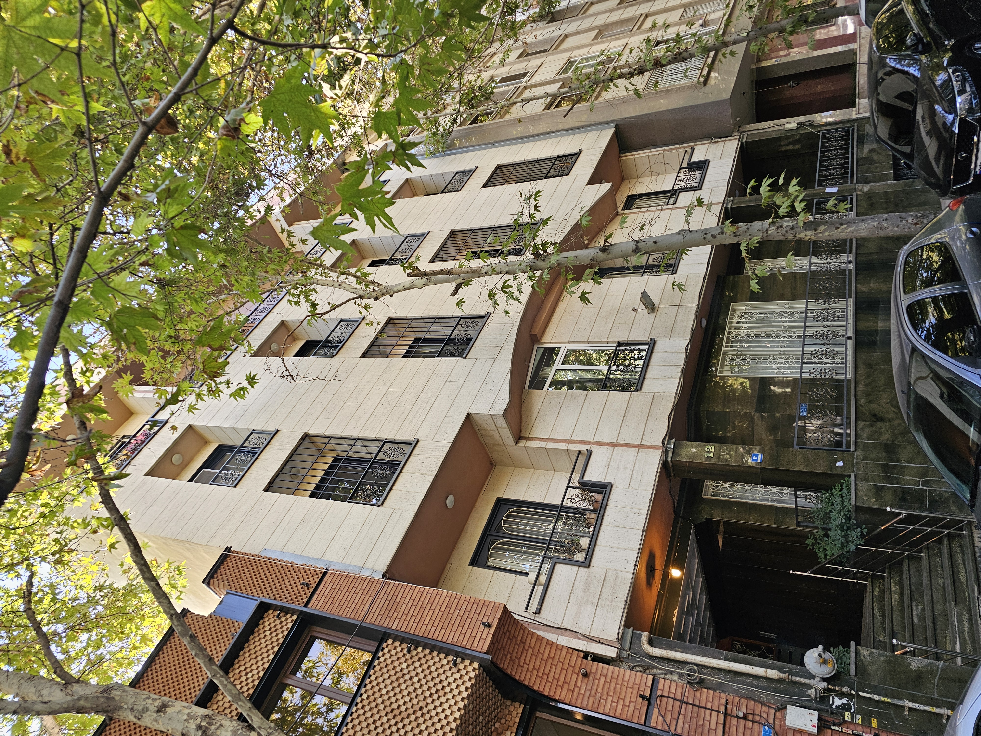 اجاره آپارتمان 190 متر زعفرانیه