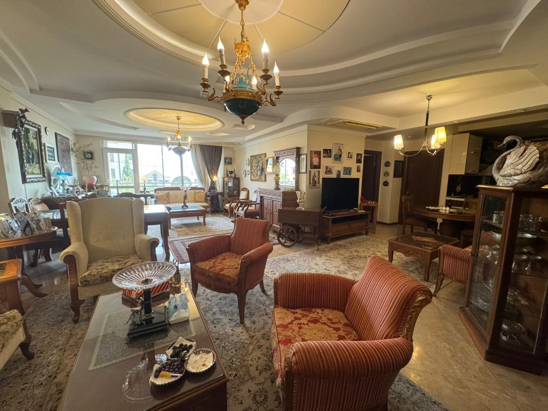 فروش آپارتمان 131 متر قلندری جنوبی تاپ لوکیشن