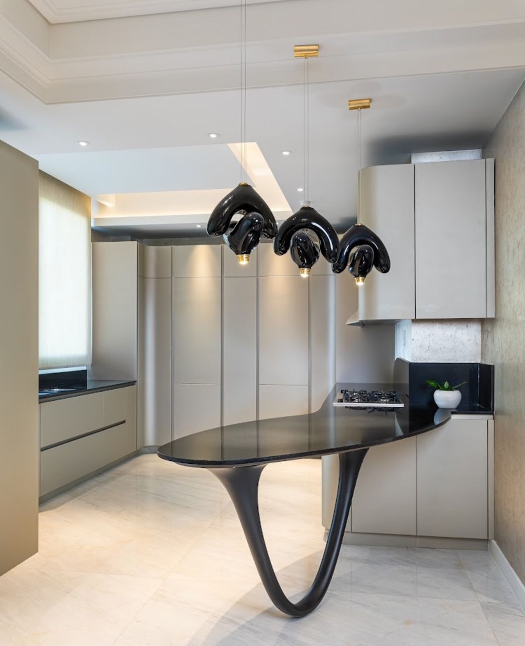 اجاره آپارتمان 280متر اقدسیه فول مشاعات برج باغ برند