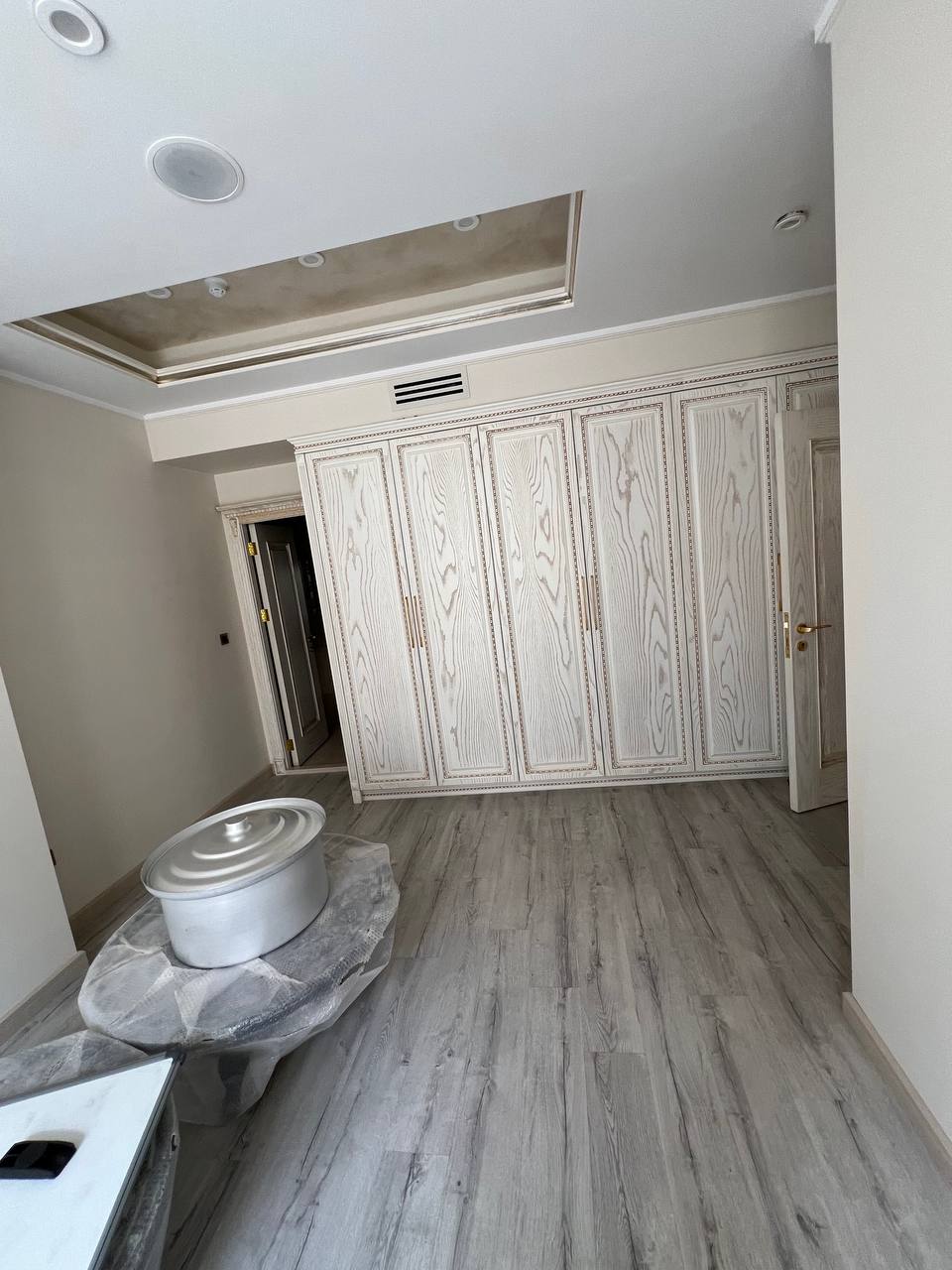 اجاره اپارتمان 200 متر نیاوران