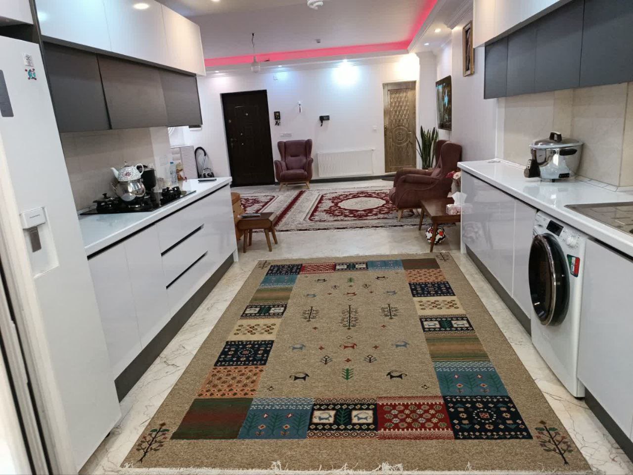 فروش آپارتمان 90 متر هفت حوض دوخواب فول امکانات غرق نور