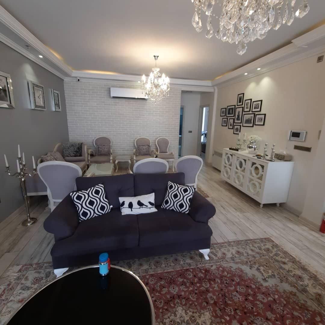 فروش آپارتمان 97 متری دیباجی جنوبی بازسازی شده غرق در نور