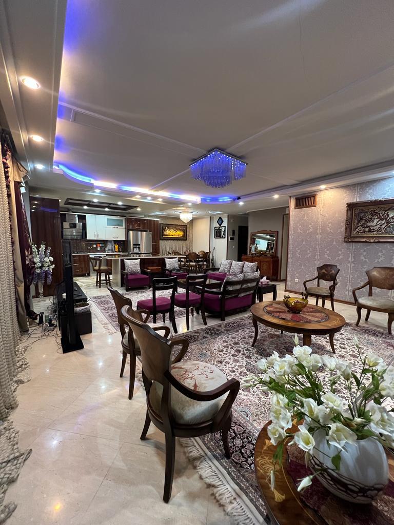 فروش آپارتمان 136 متری  فول امکانات  هفت حوض