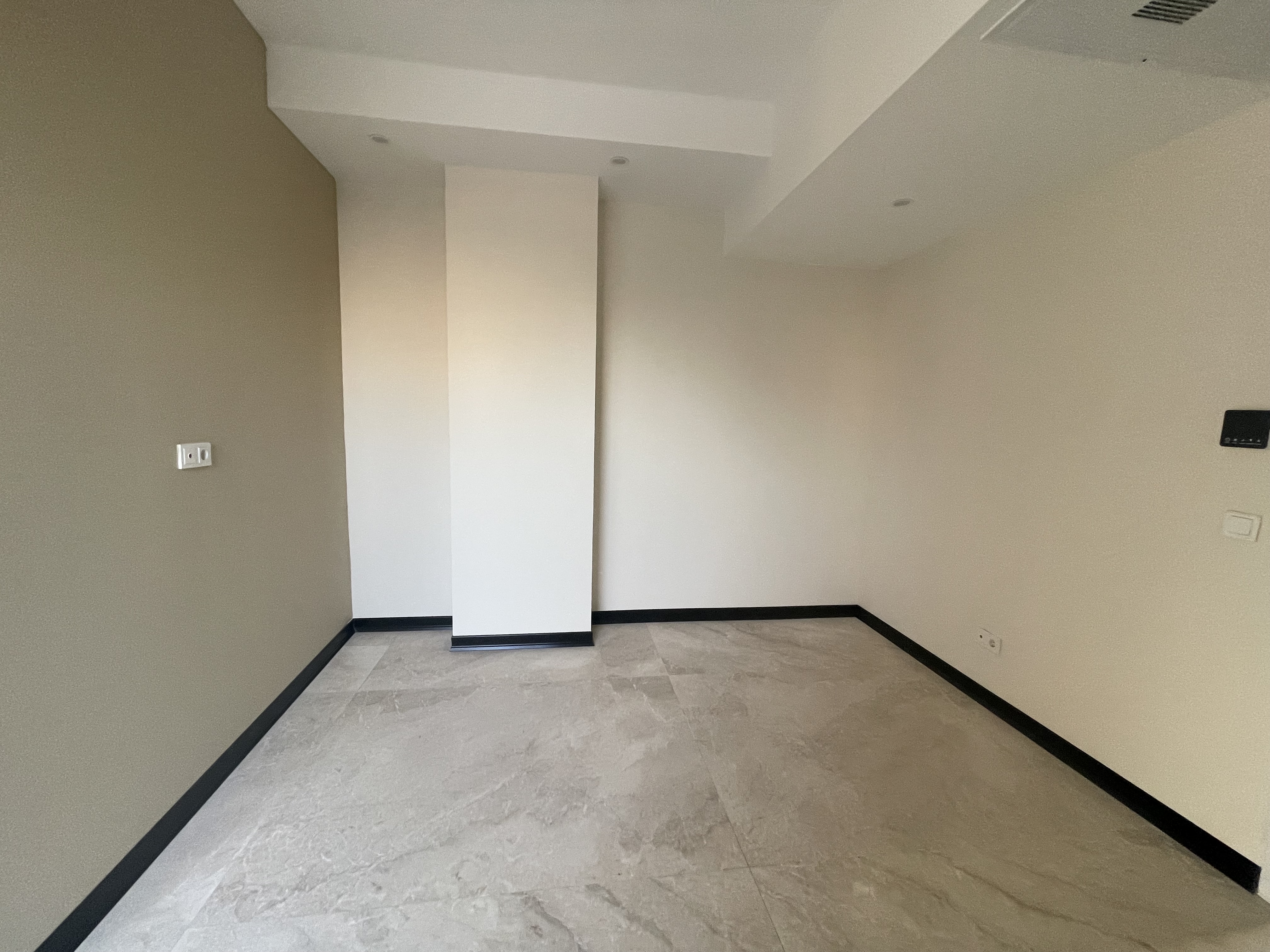 فروش اپارتمان 110 متری در حکمت