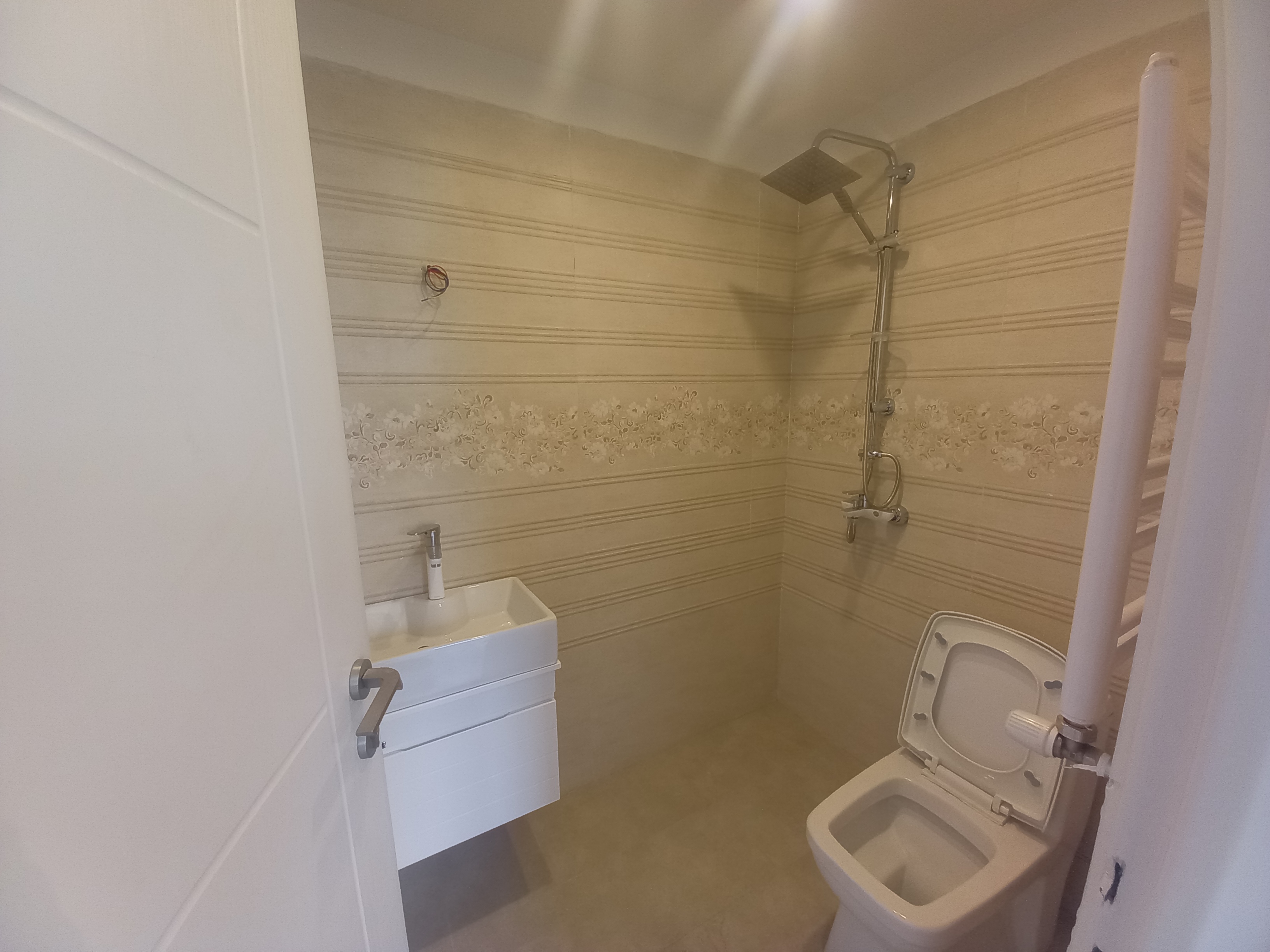 فروش آپارتمان 110 متر نارمک 3 خواب فول