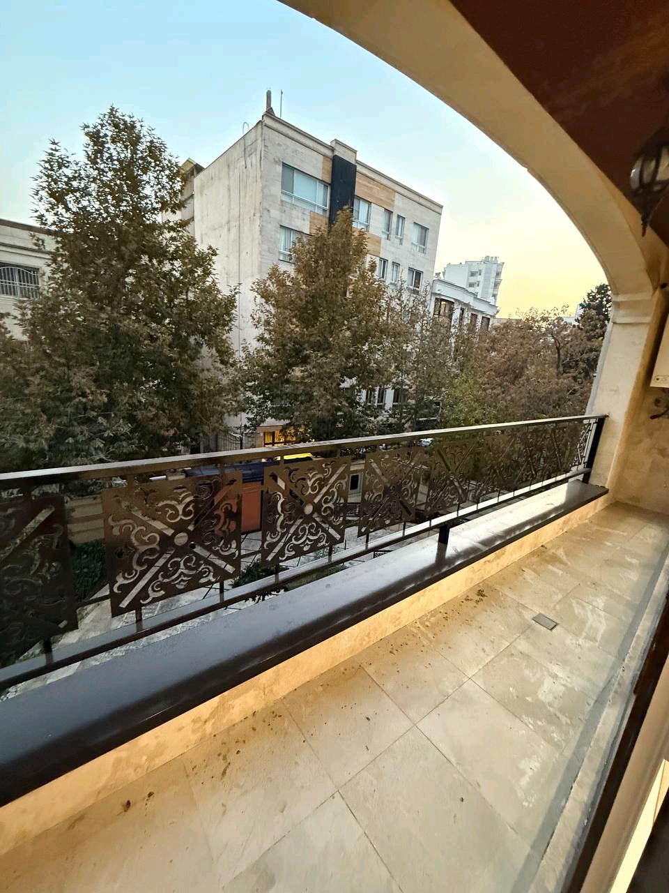 اجاره آپارتمان 180 متری در گل سنگ