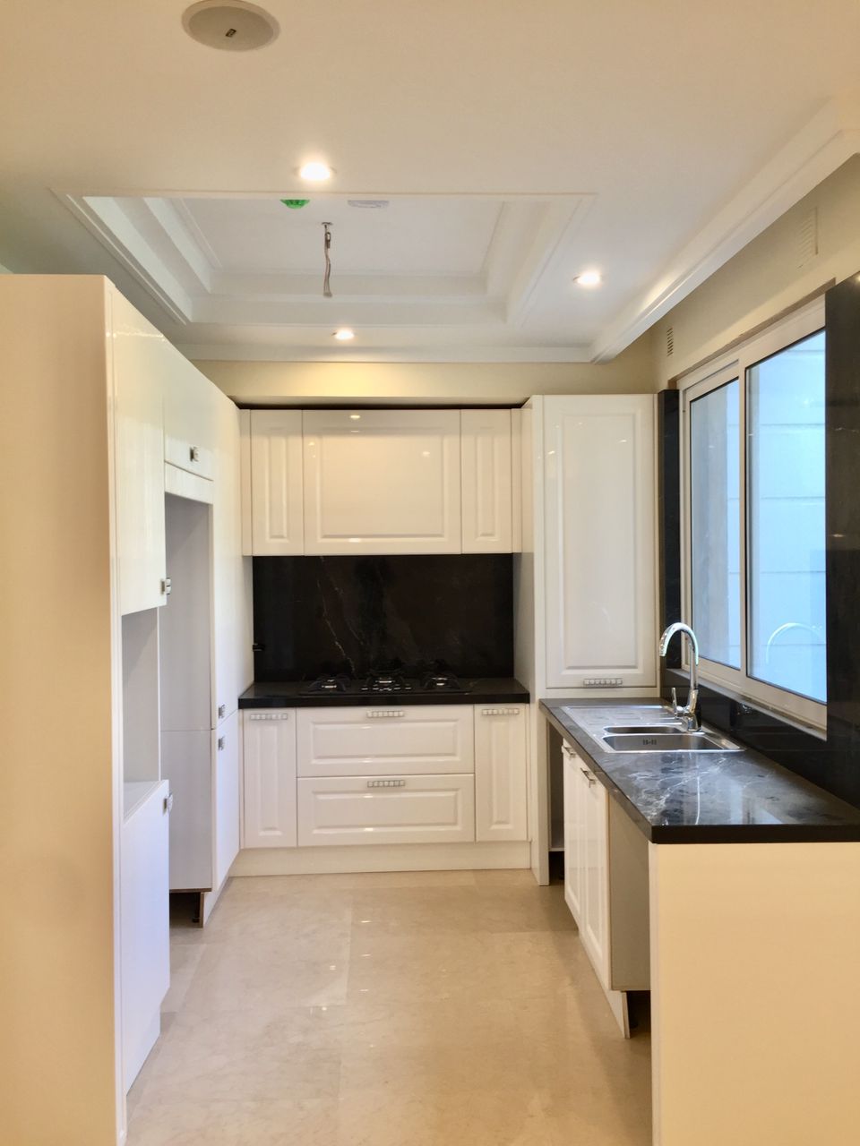 فروش آپارتمان 60 متر نیاوران نوساز  فول امکانات