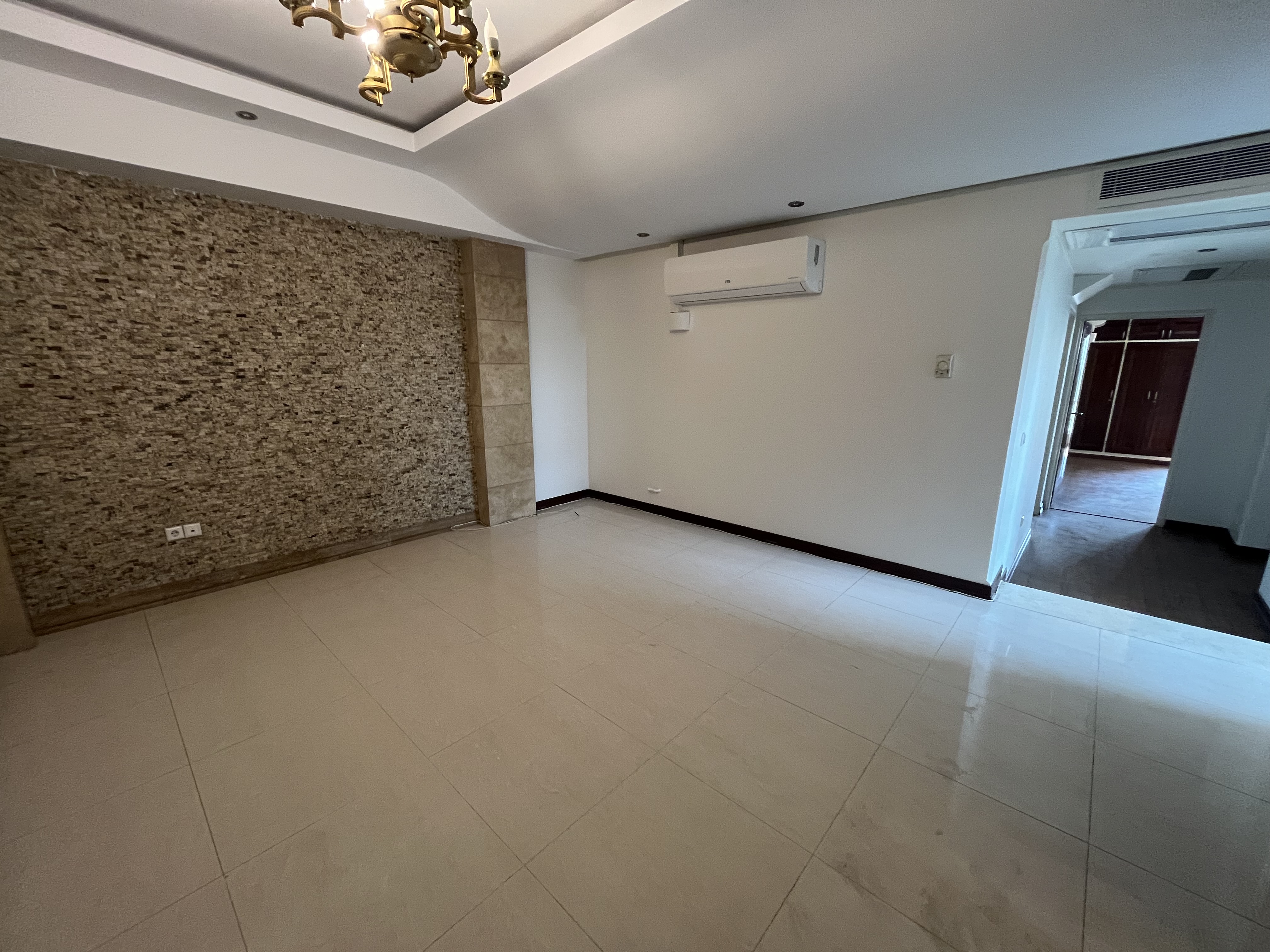 اجاره اپارتمان 200 متر فرمانیه