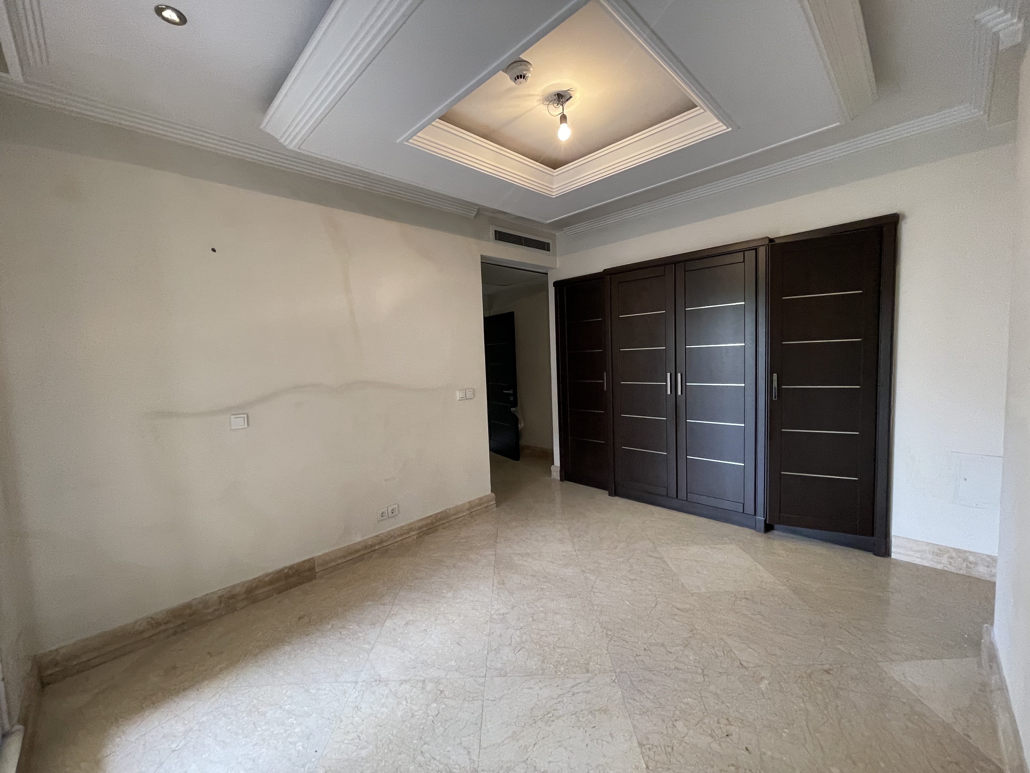 اجاره اپارتمان 215 متر فرمانیه