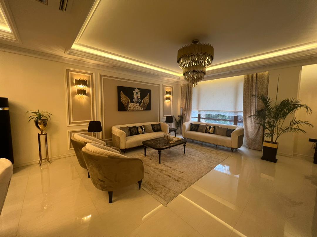 اجاره آپارتمان 220متر  3خواب تراس قابل چیدمان