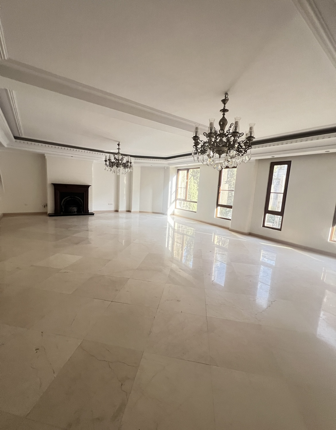 فروش آپارتمان 279 متر پاسداران 4 خواب خیره کننده