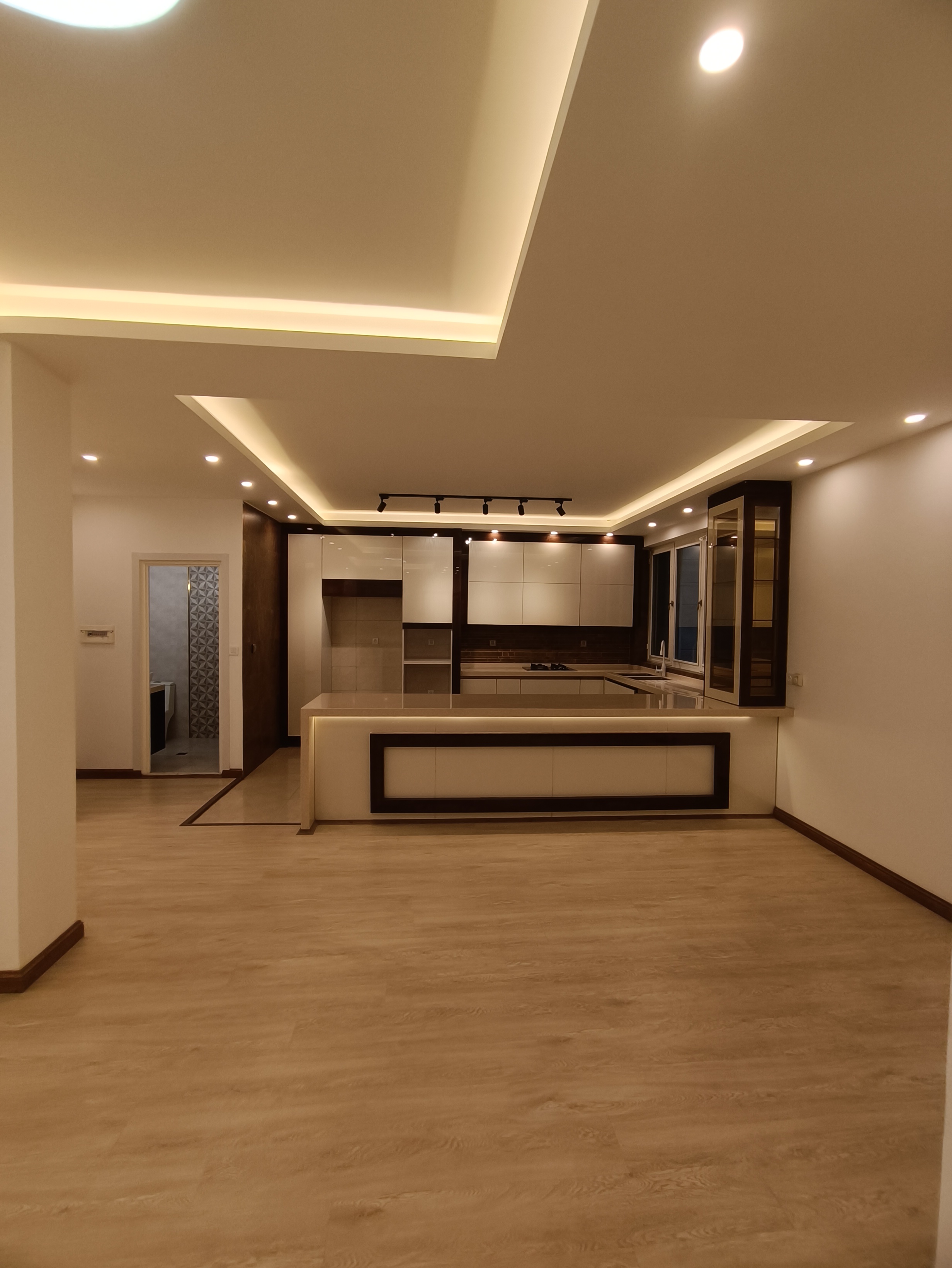 115متر مربع 2خواب