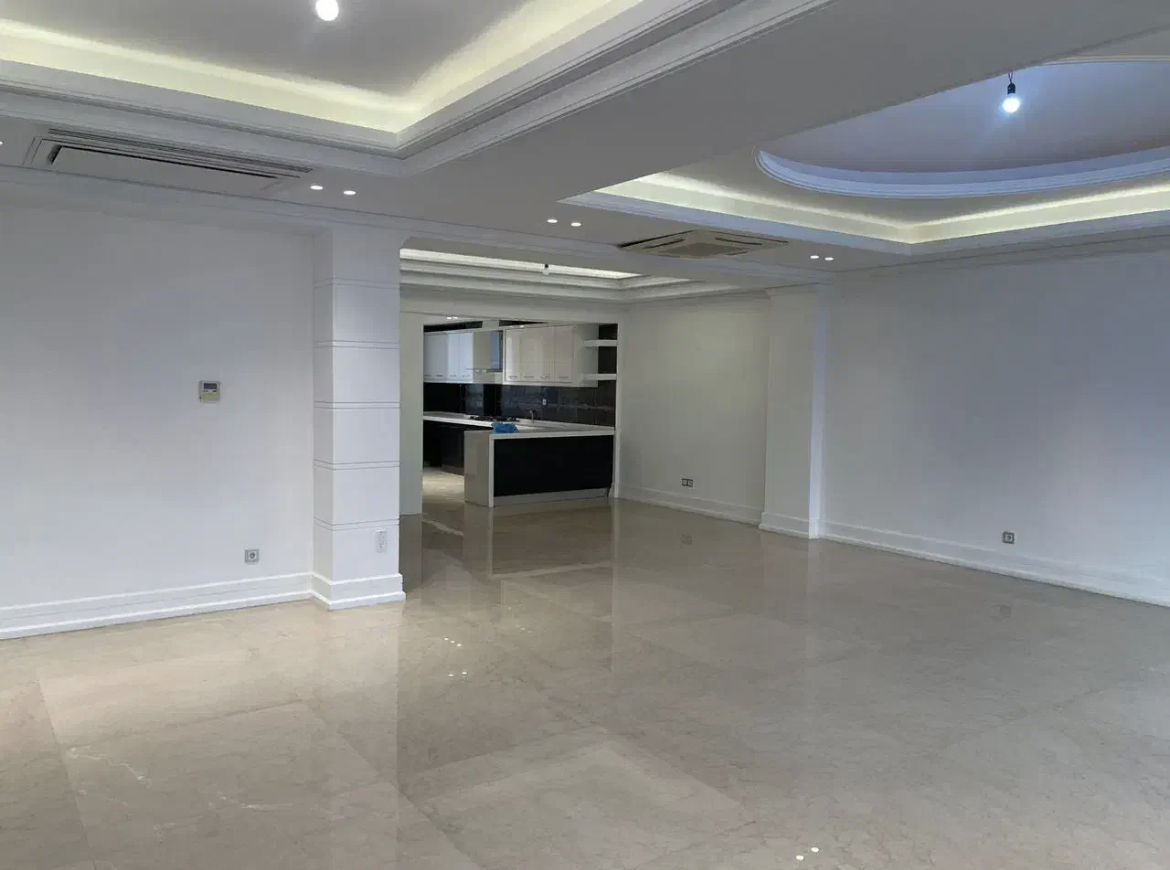 فروش آپارتمان  212متر فرمانیه  3خواب مستر لابی مبله