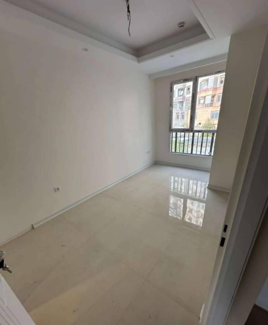 فروش آپارتمان 135 متر 3 خواب بالکن دار نوساز کلید نخورده