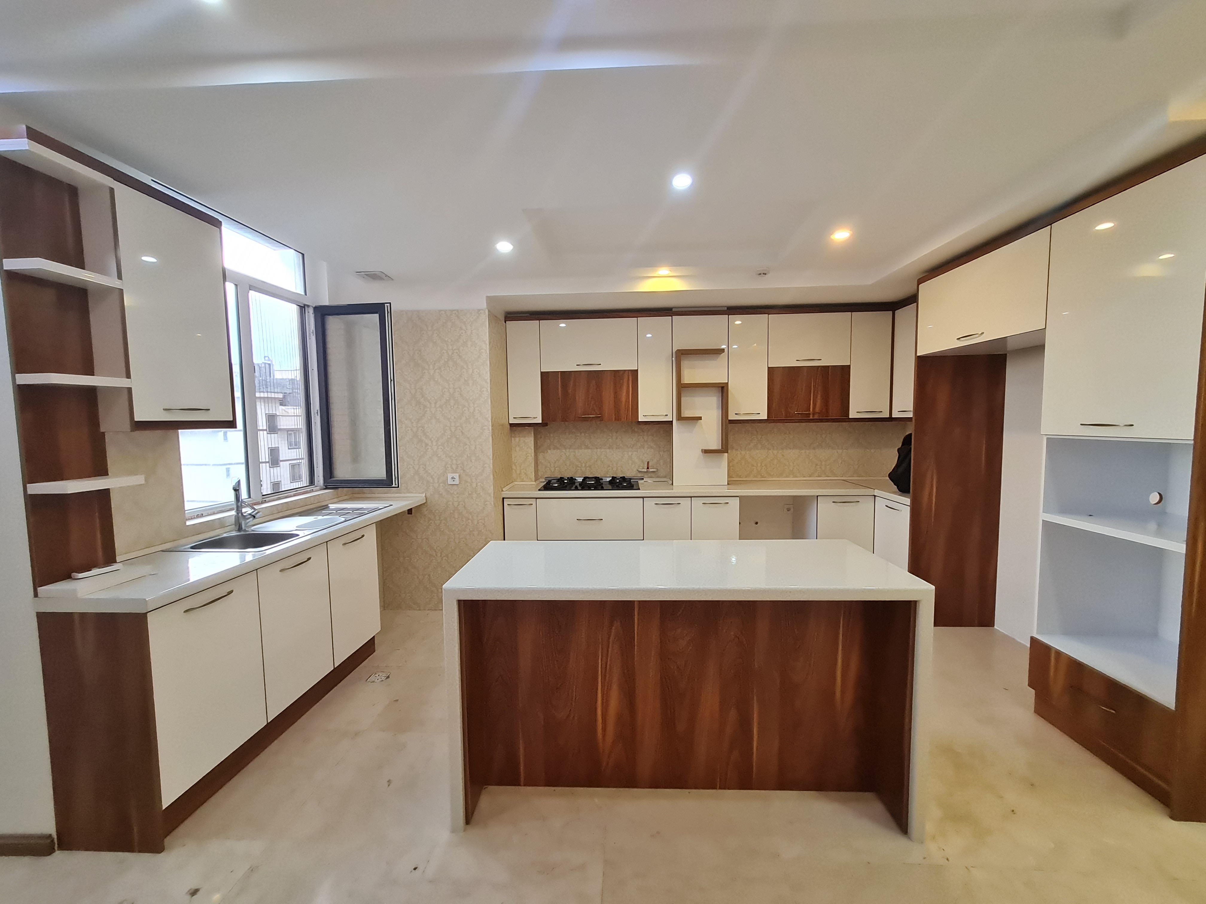 فروش آپارتمان 120 متر جهانتاب تاپ لوکیشن