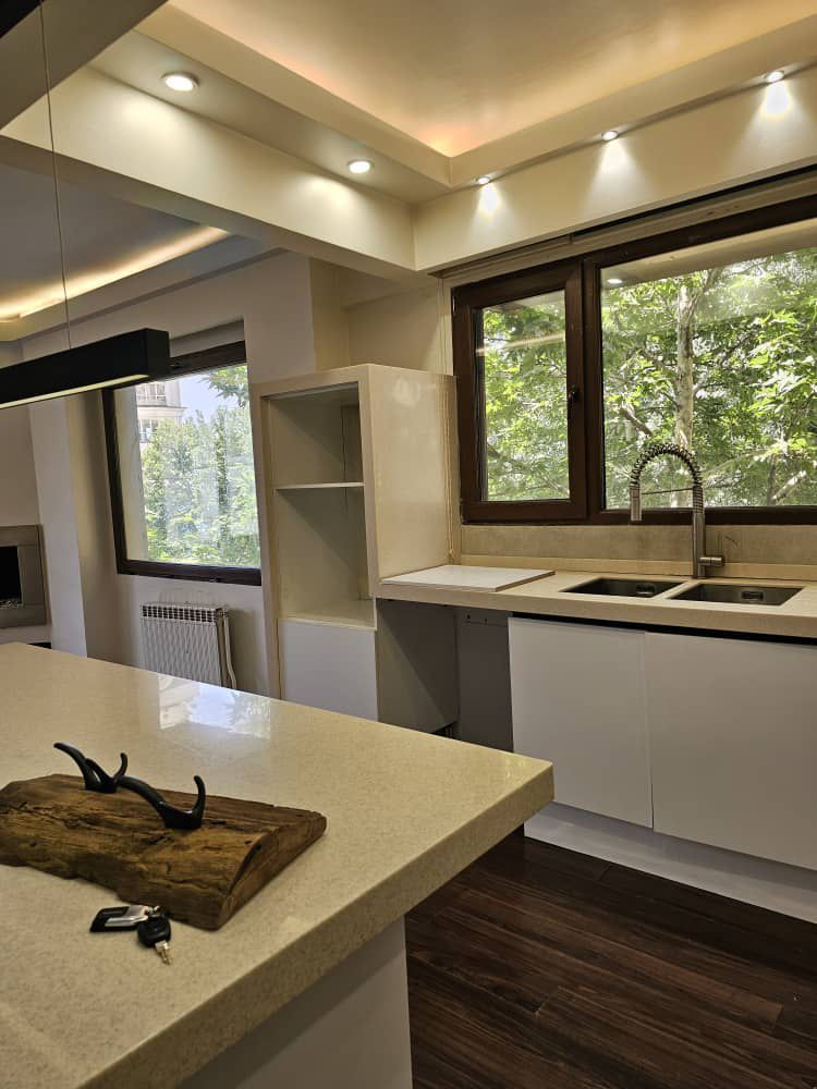 فروش آپارتمان 100 متر دیباجی تاپ لوکیشن