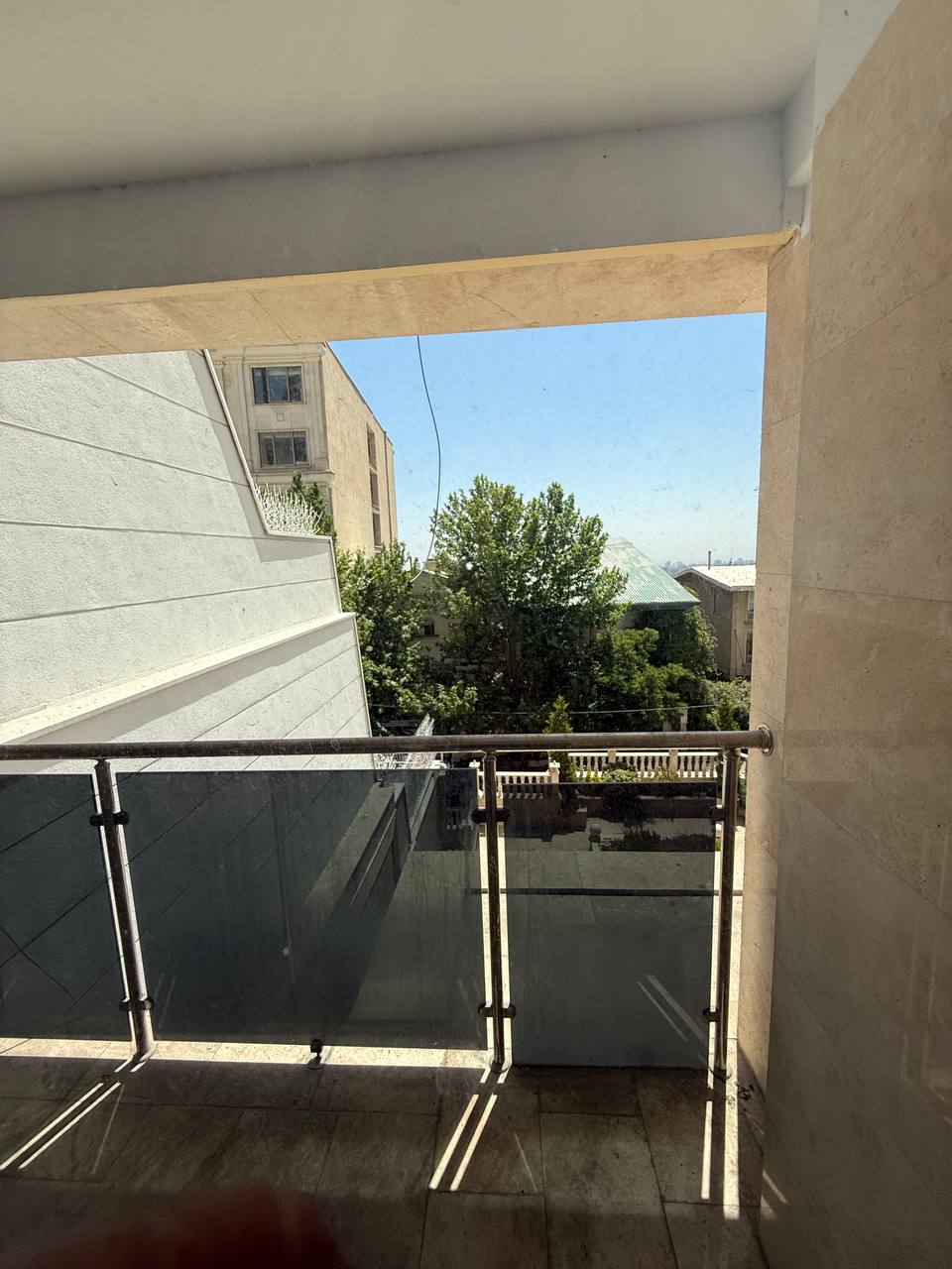اجاره آپارتمان 220 متر نیاوران