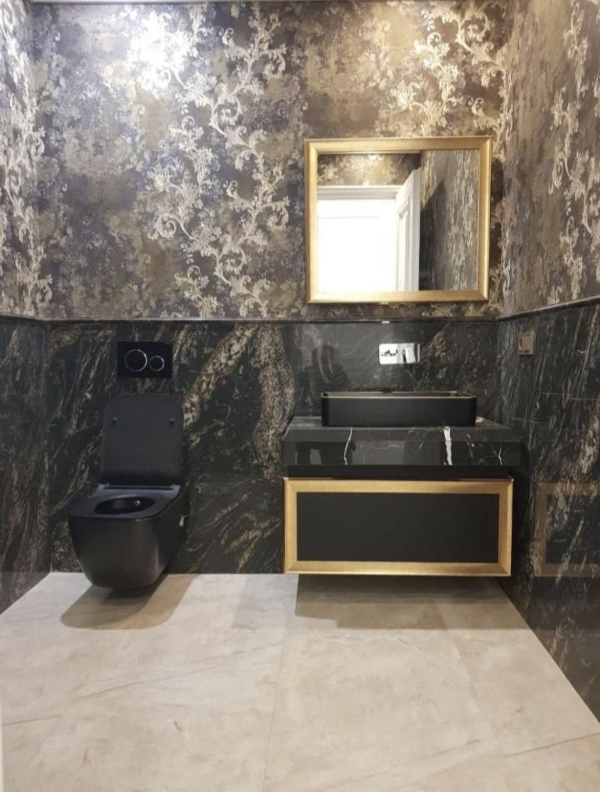 فروش اپارتمان سه خواب فرمانیه فول امکانات