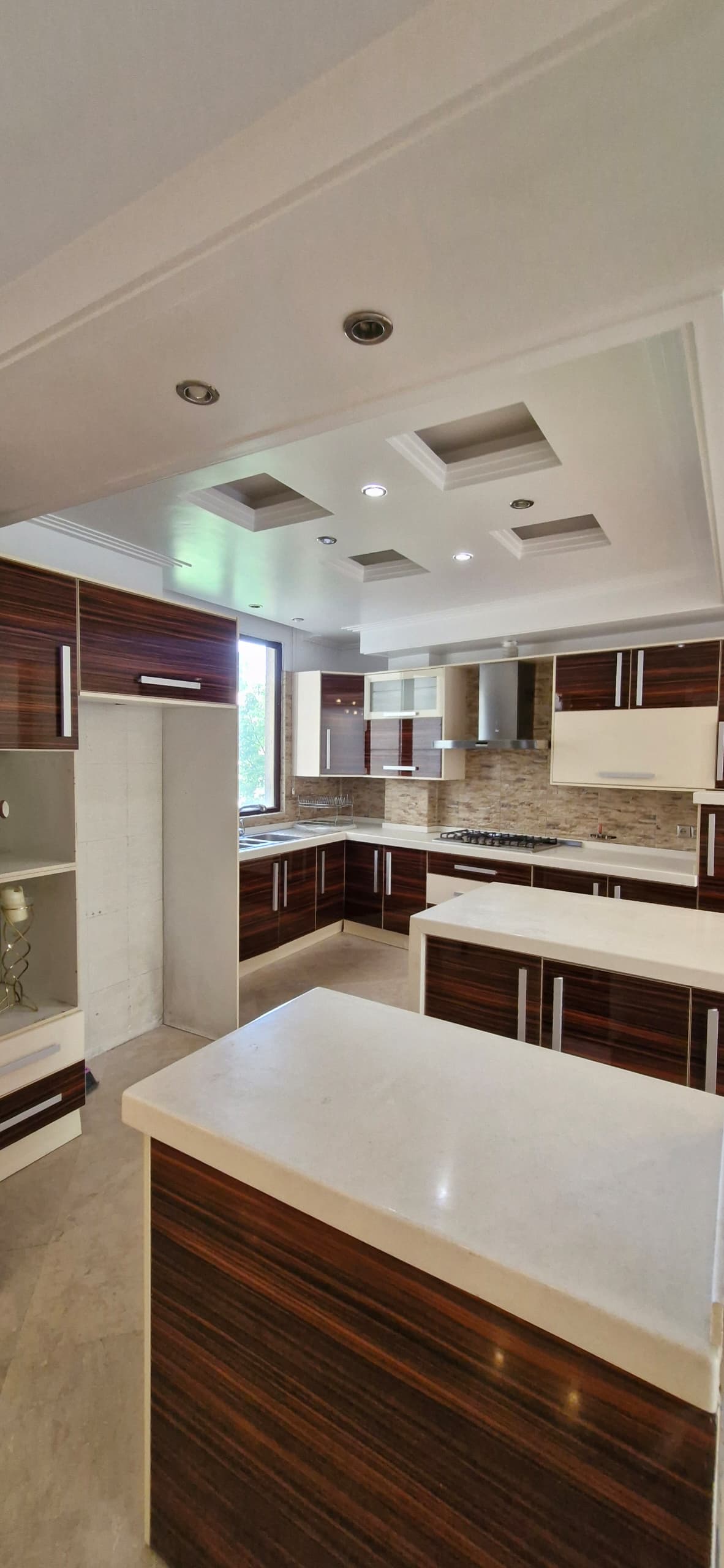 فروش آپارتمان 145متر تاپ لوکیشن نیاوران عمار