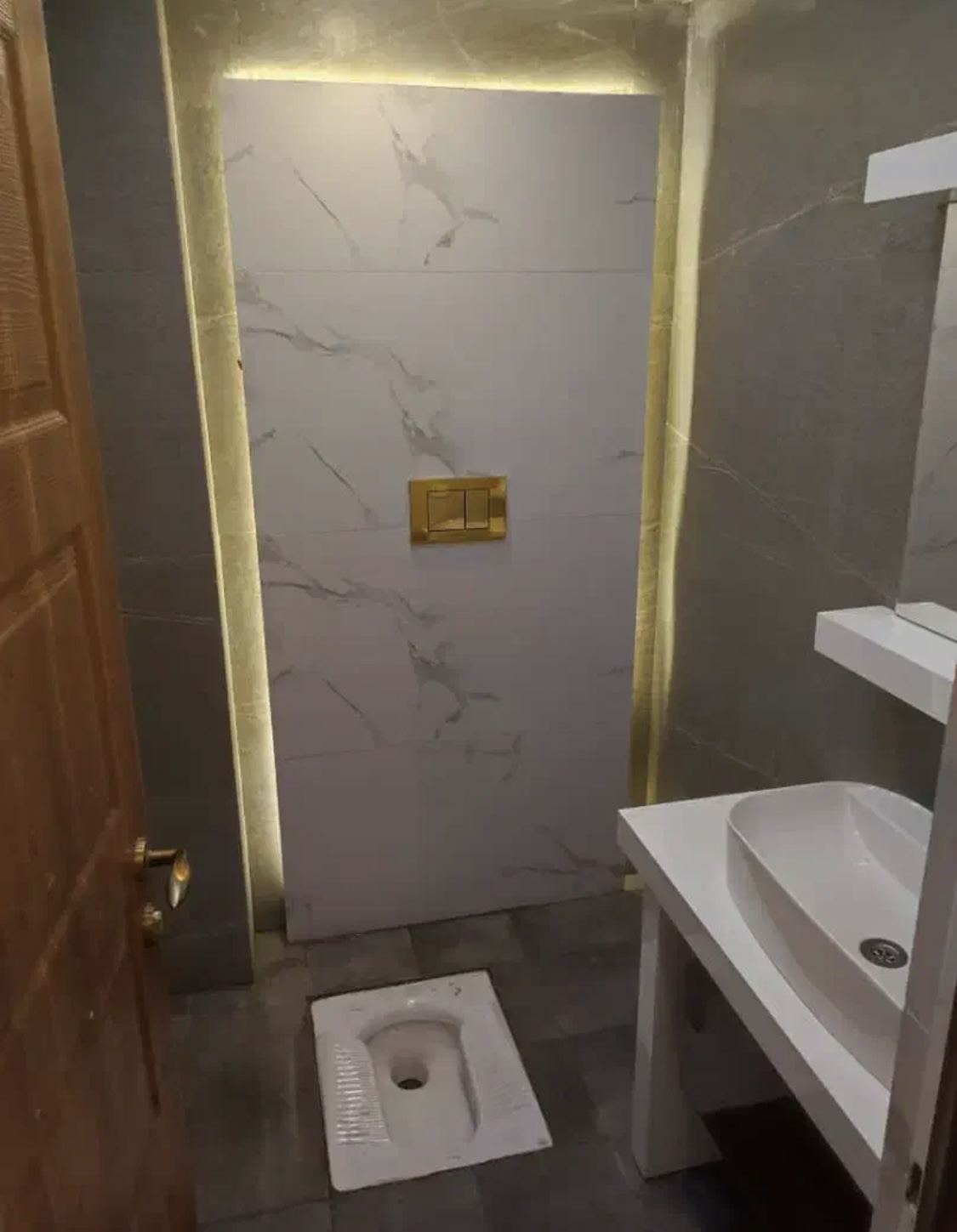 فروش آپارتمان 130متر جهانتاب 2 پارکینگ