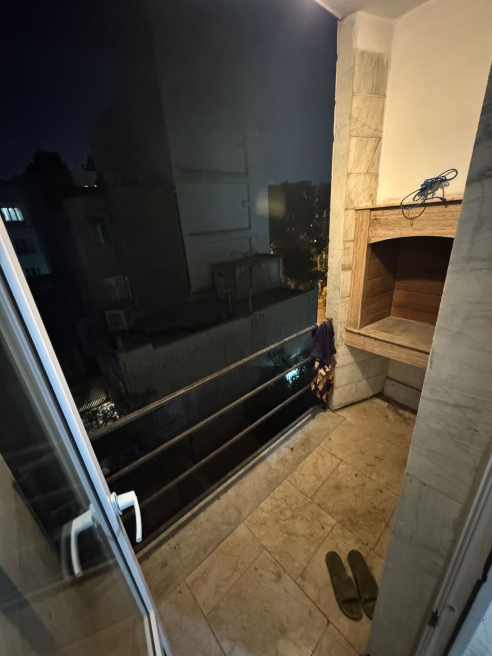 رهن و اجاره اپارتمان 85 متری 2 خوابه فول امکانات
