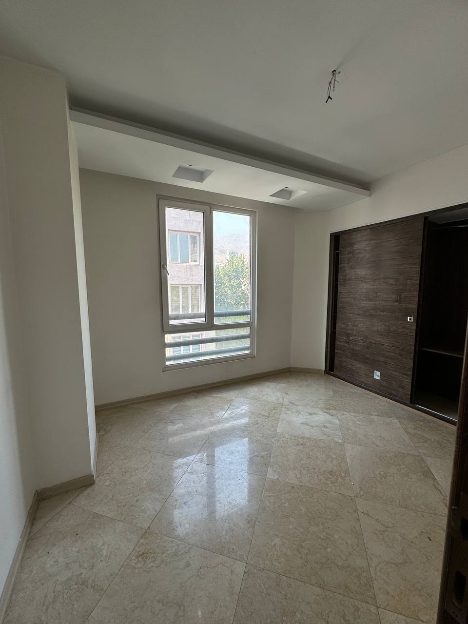 فروش آپارتمان 139متری 3خواب در فرمانیه 2 پارکینگه