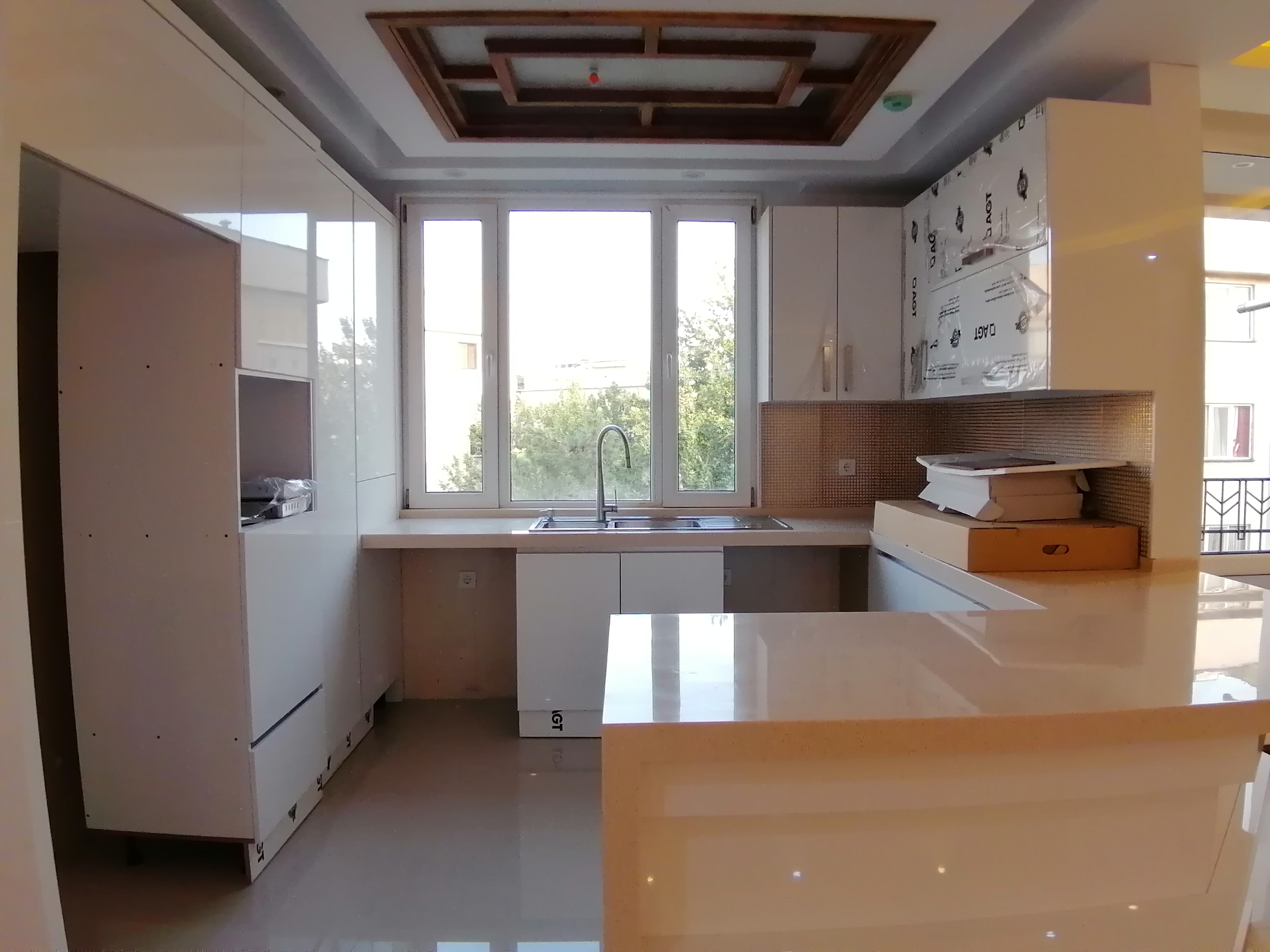 فروش آپارتمان 95متر جهانتاب 2خواب متریال برند