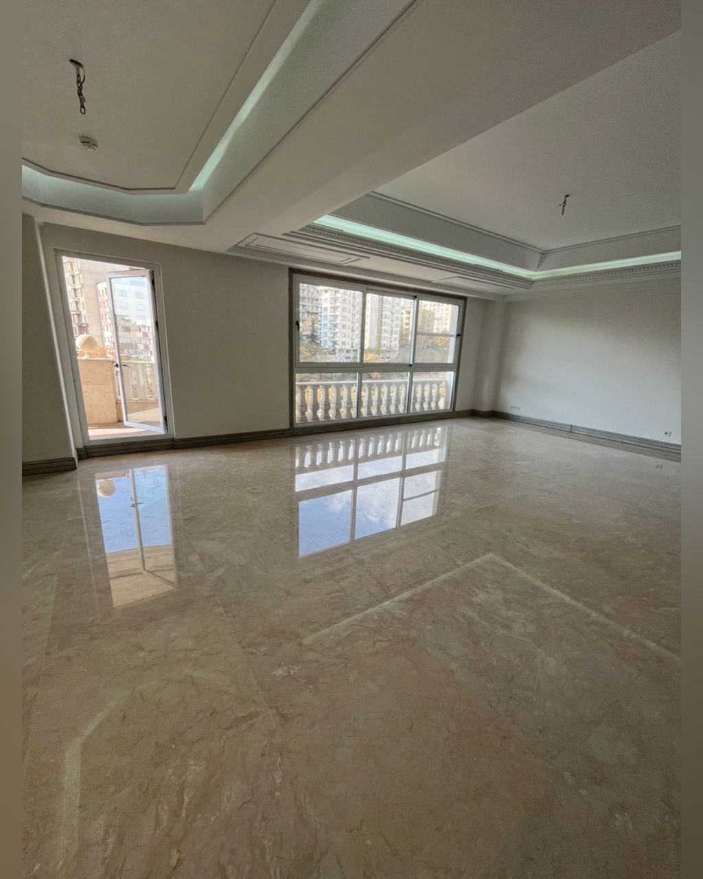 اجاره آپارتمان 235 متر نیاوران