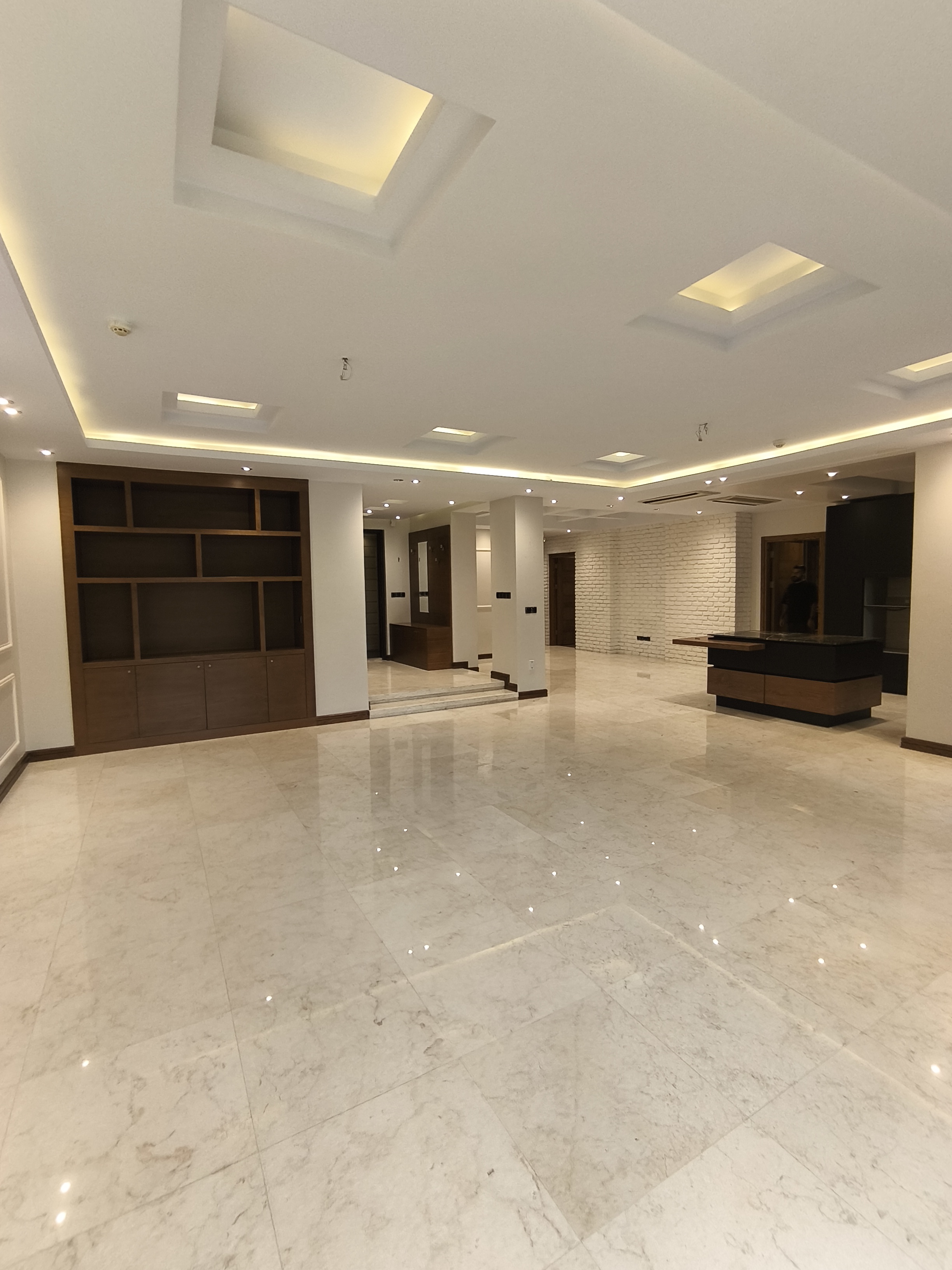 اجاره آپارتمان 210متر کامرانیه فول مشاعات تک واحدی