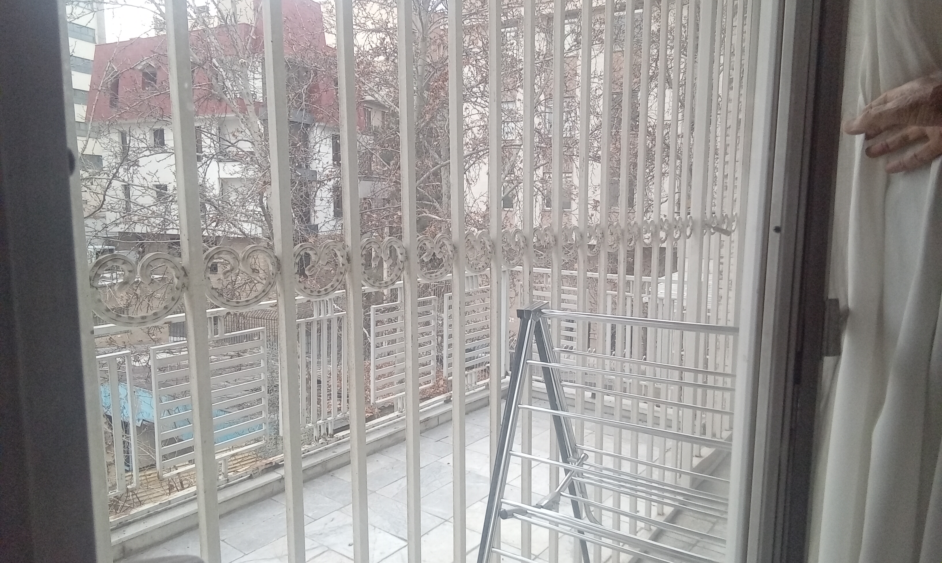 150متر دارای قدرالسهم یک از سه