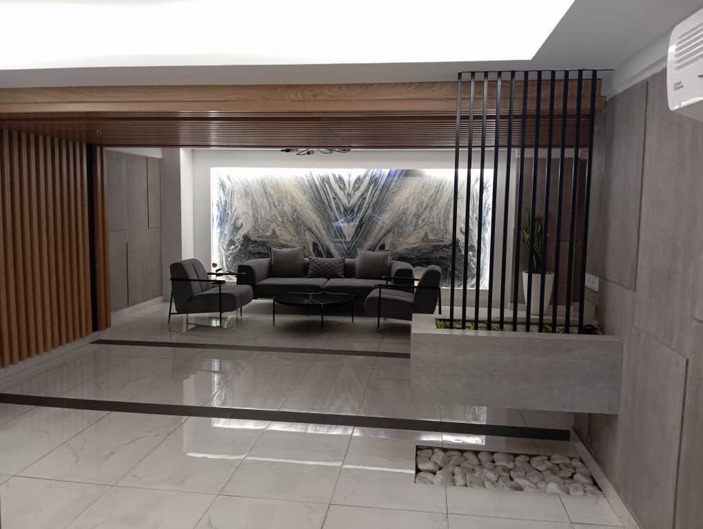 فروش آپارتمان  140 متر آپارتمان قبا غرق نور مدرن محله دنج و خلوت