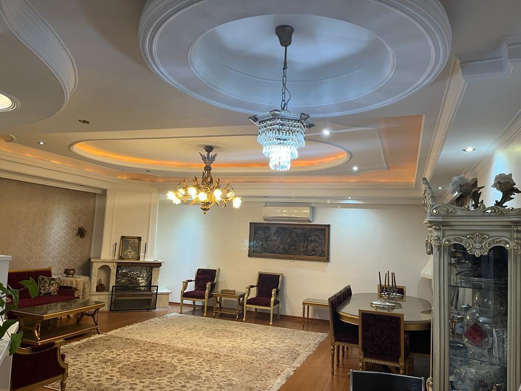 فروش آپارتمان 170 متر فرمانیه 3خواب