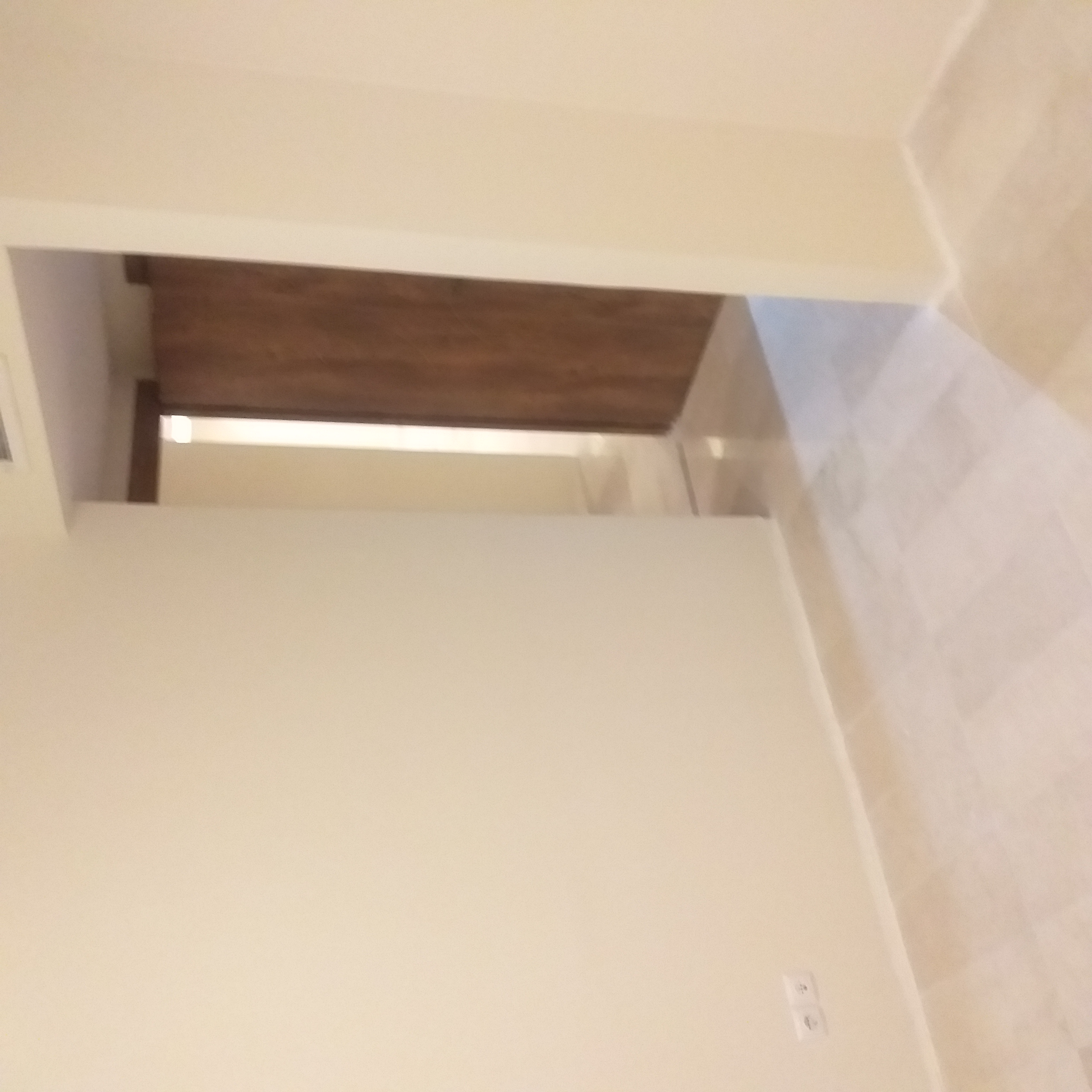 رهن آپارتمان 190 متری/ سه خواب/کلیدنخورده/4 پارکینگ