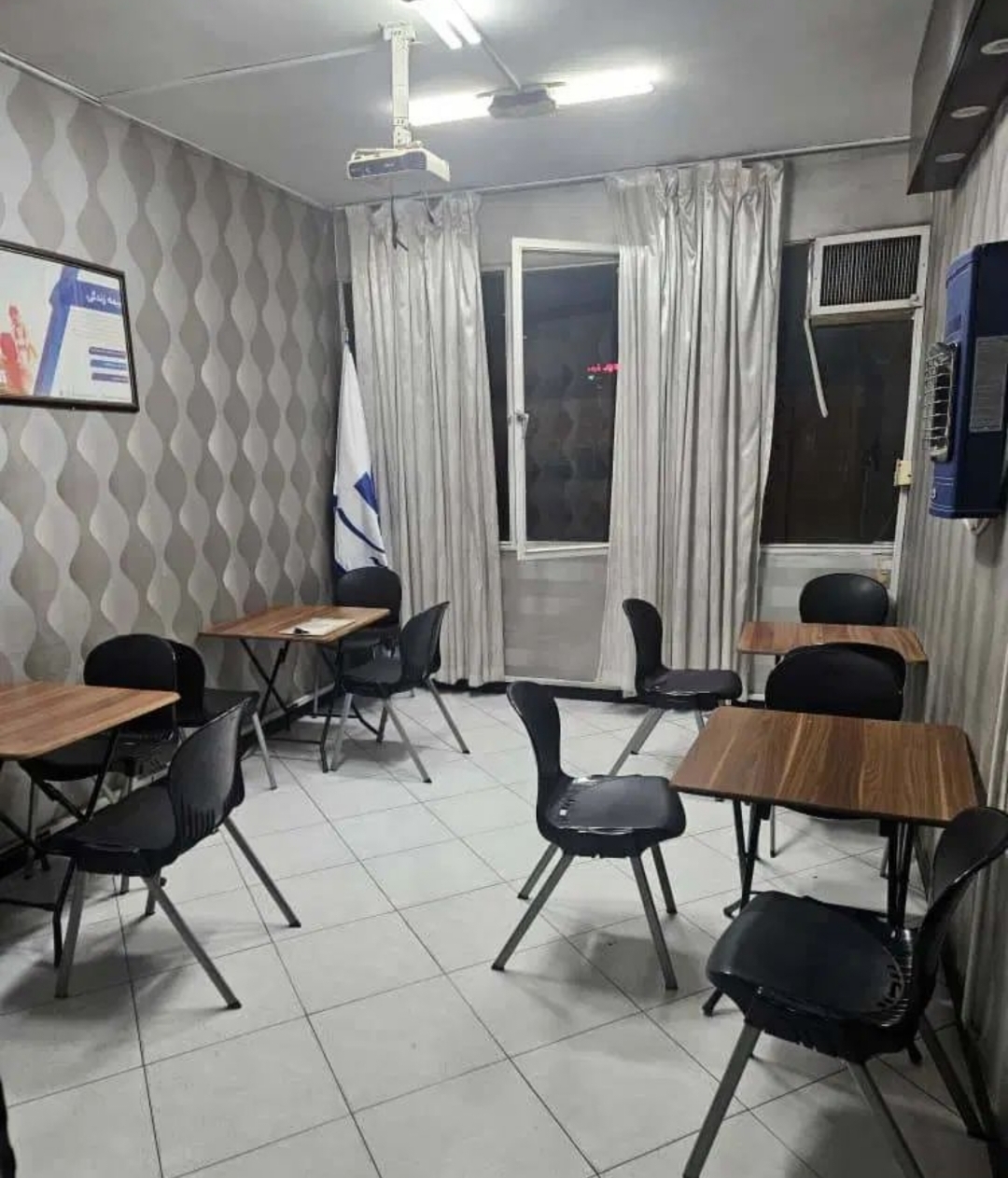 اجاره اداری 97 متر نارمک دو اتاق