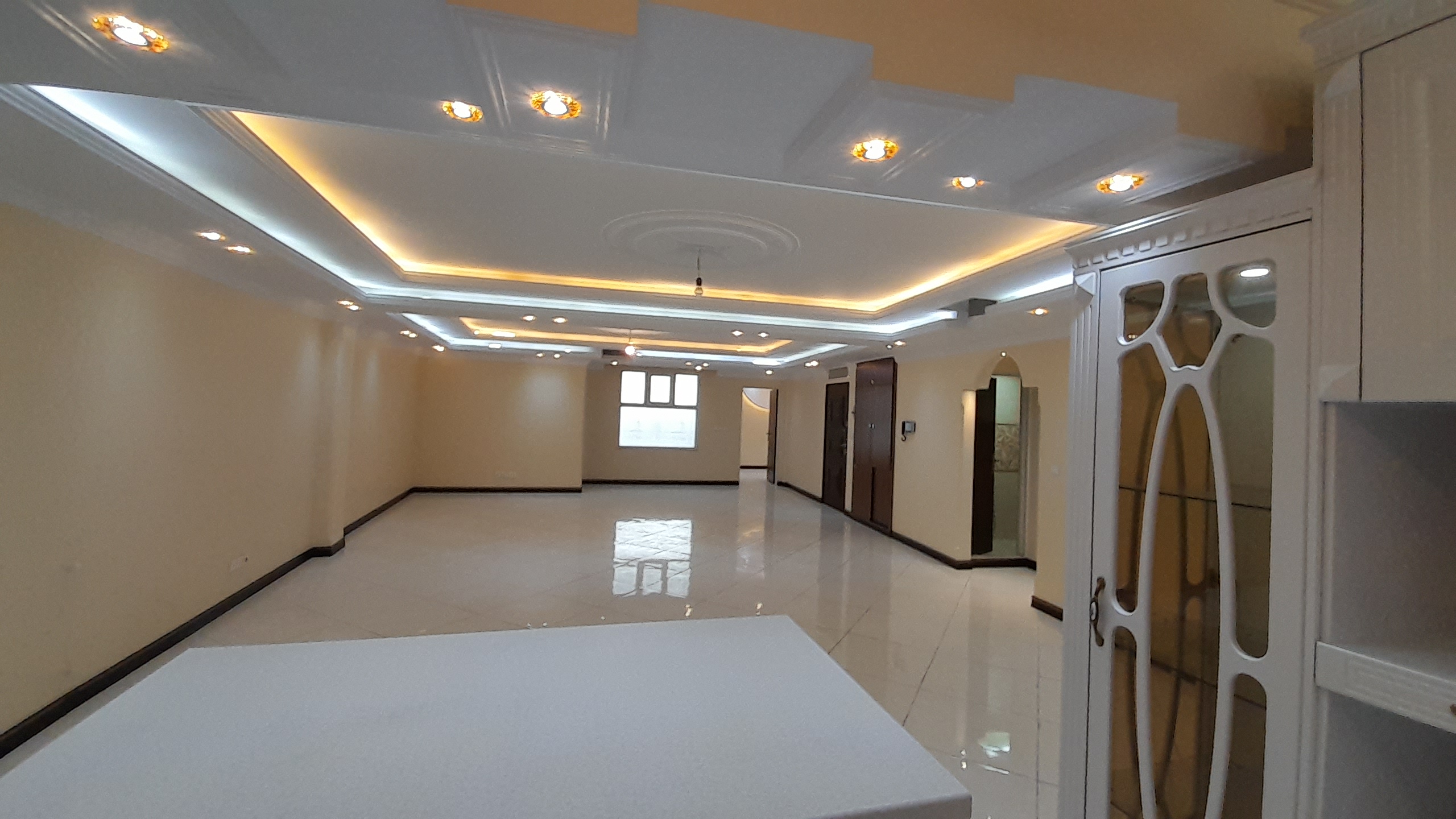 اجاره اپارتمان 152 متر نارمک نوساز 2 پارکینگ