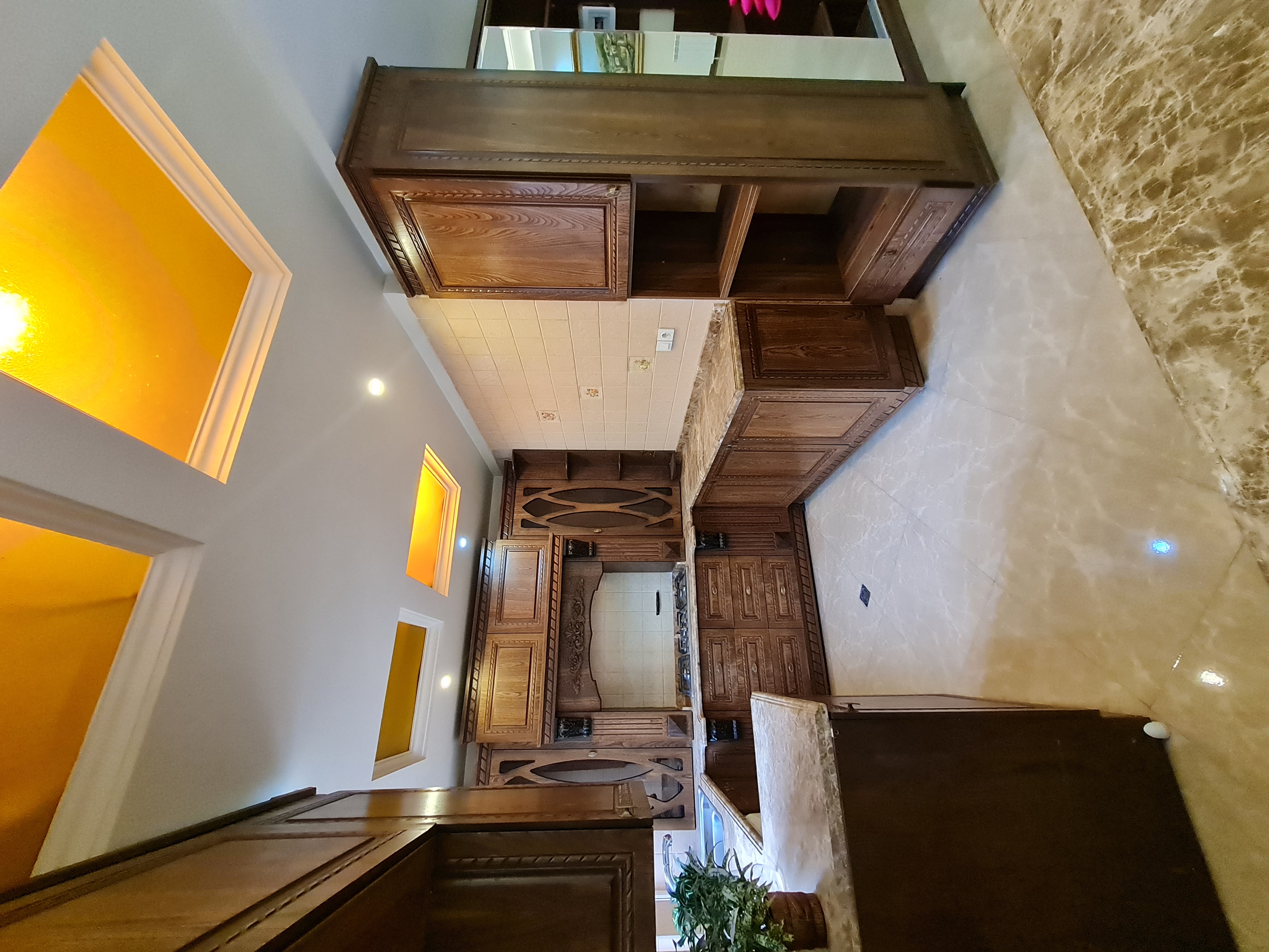 اجاره آپارتمان 115 متر اقدسیه تاپ لوکیشن