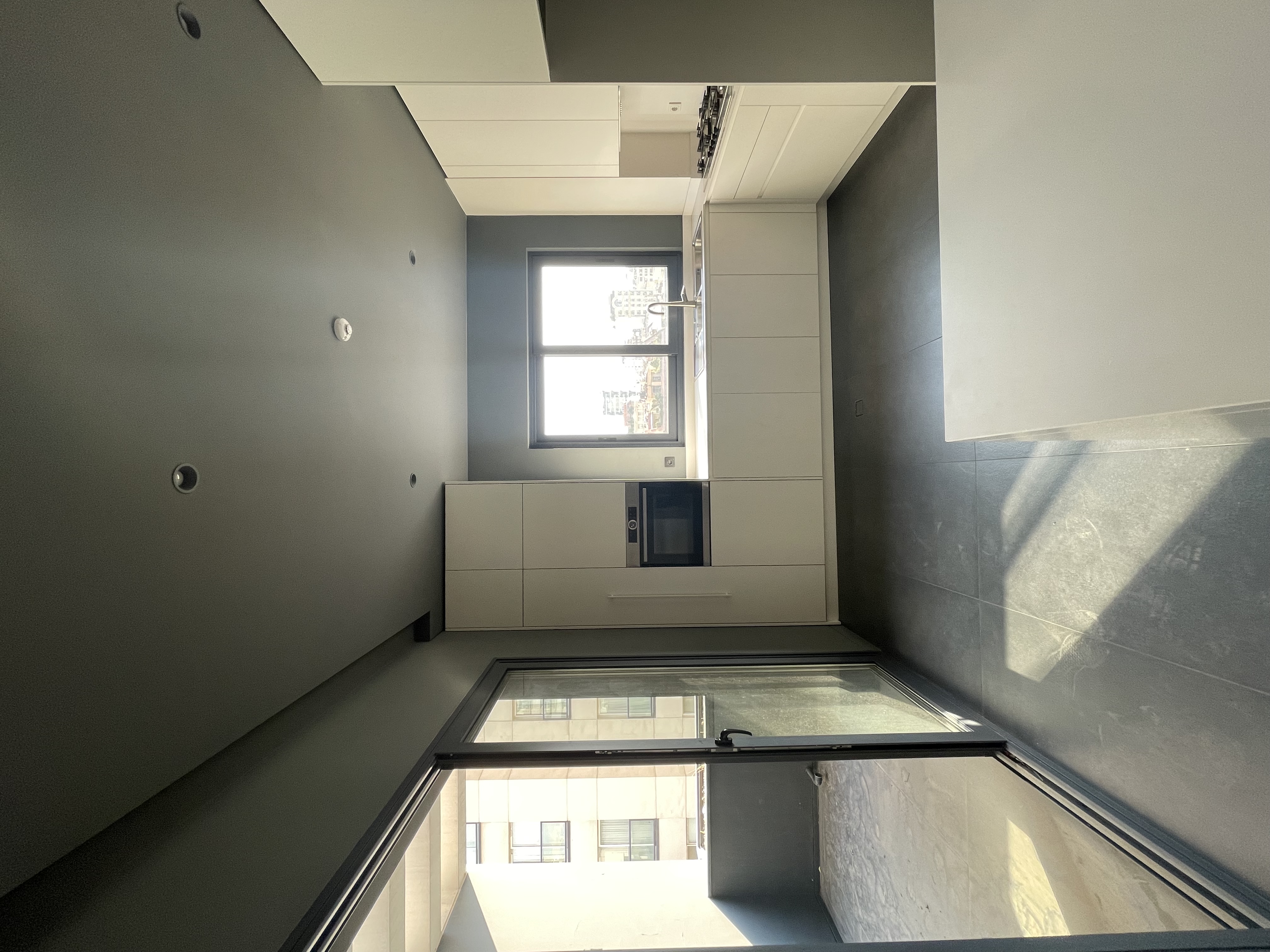 فروش اپارتمان 85متر فرمانیه شرقی مدرن تاپ لوكيشن