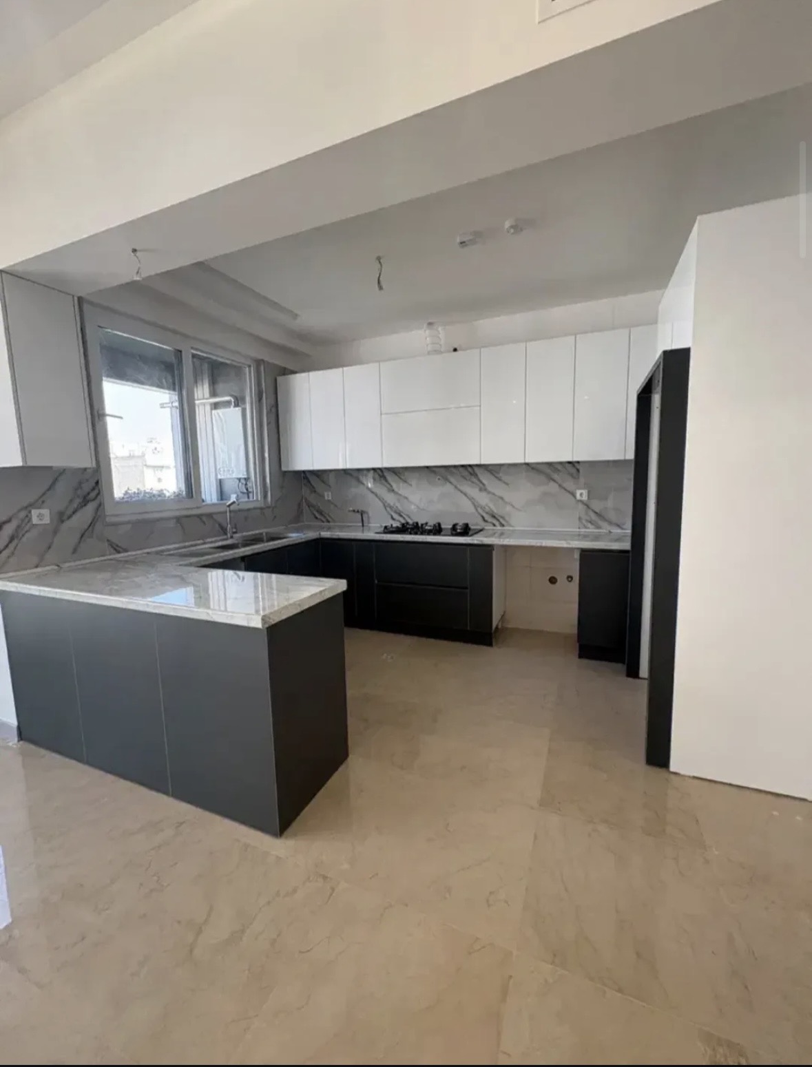 فروش آپارتمان 150متر قلندری غرق در نور