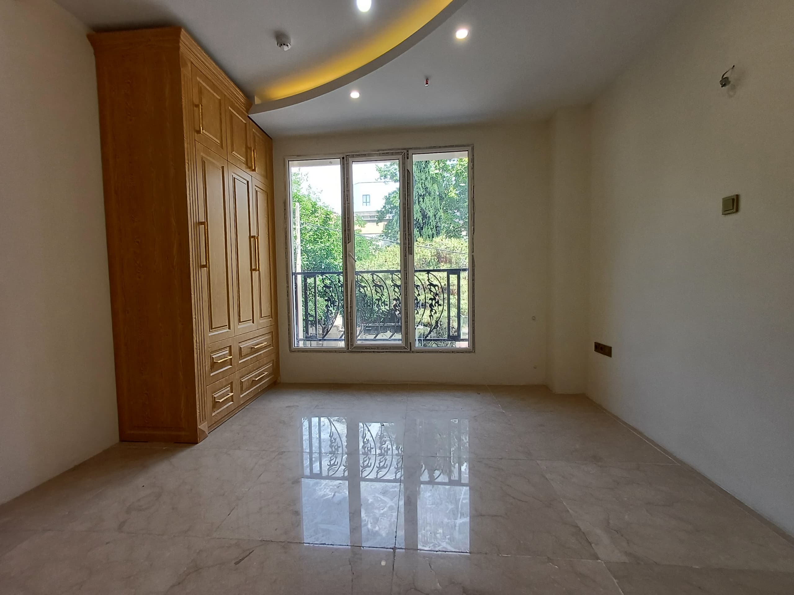 فروش آپارتمان 115متر جهانتاب 2خواب فول مشاعات